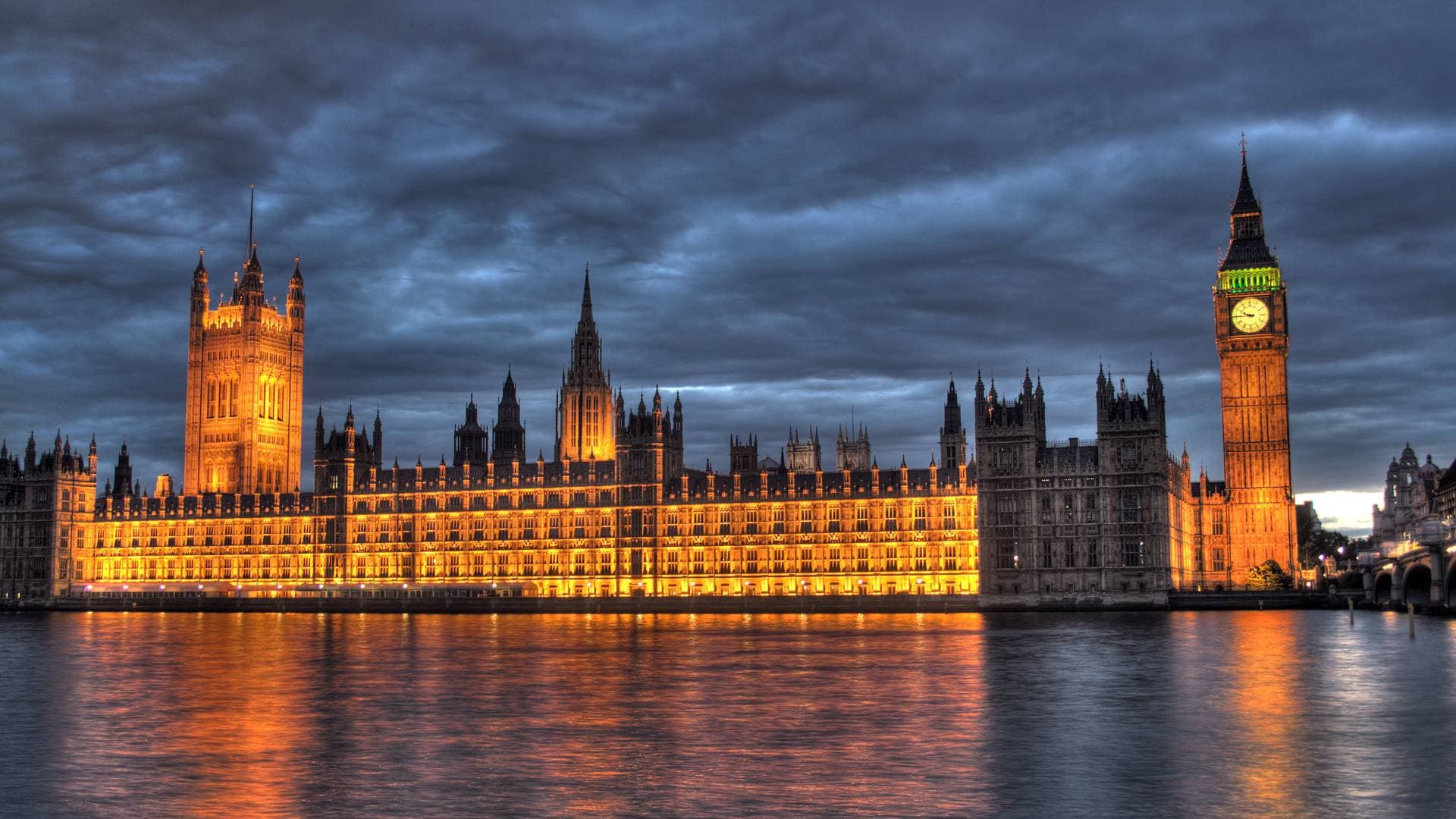 75 نائبا بريطانيا يطالبون بفرض عقوبات صارمة على "تل أبيب" ووقف التجارة مع المستوطنات