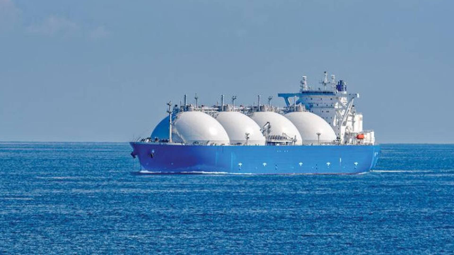 تراجع أسعار الغاز المسال في آسيا للأسبوع الرابع تواليا بفعل ضعف الطلب