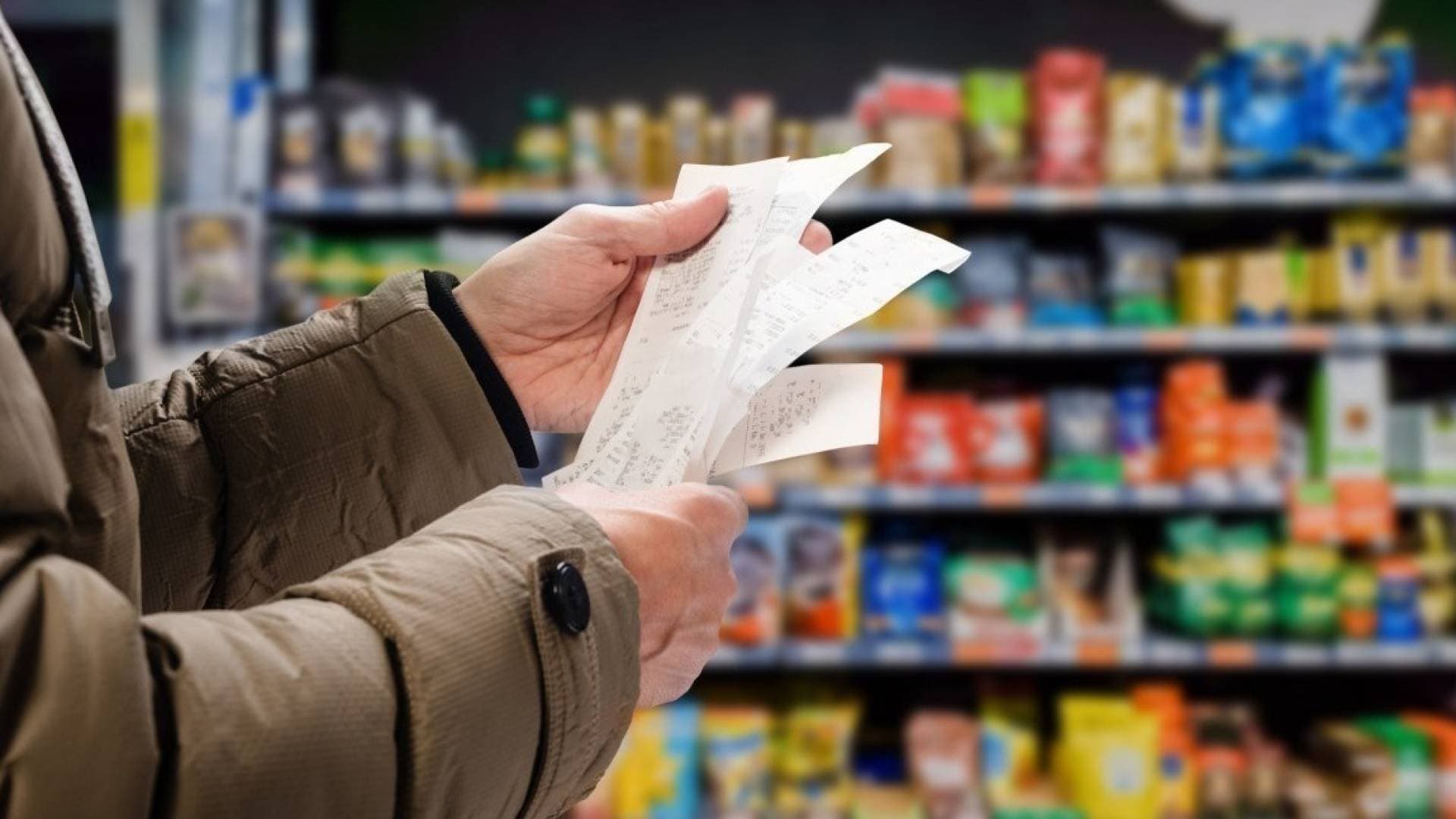 تضارب الآراء حول أسباب ارتفاع الأسعار في الأردن.. اتهامات بـ"الاحتكار" والوزارة ترجعها لـ"كلف الشحن"