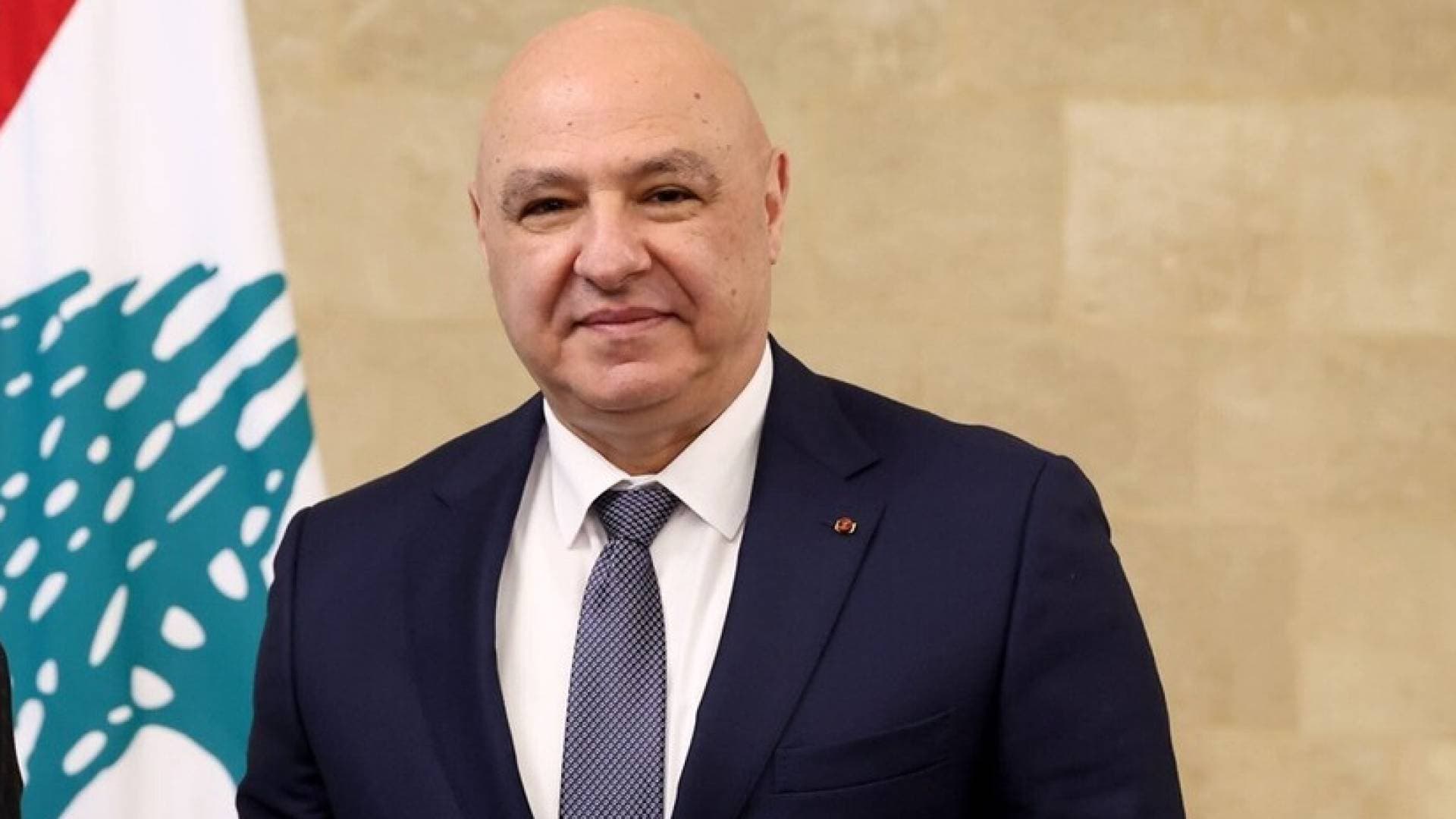 الرئيس اللبناني: سيمون كرم يفاوض "باسم لبنان وحده".. ولن يشاركنا أحد