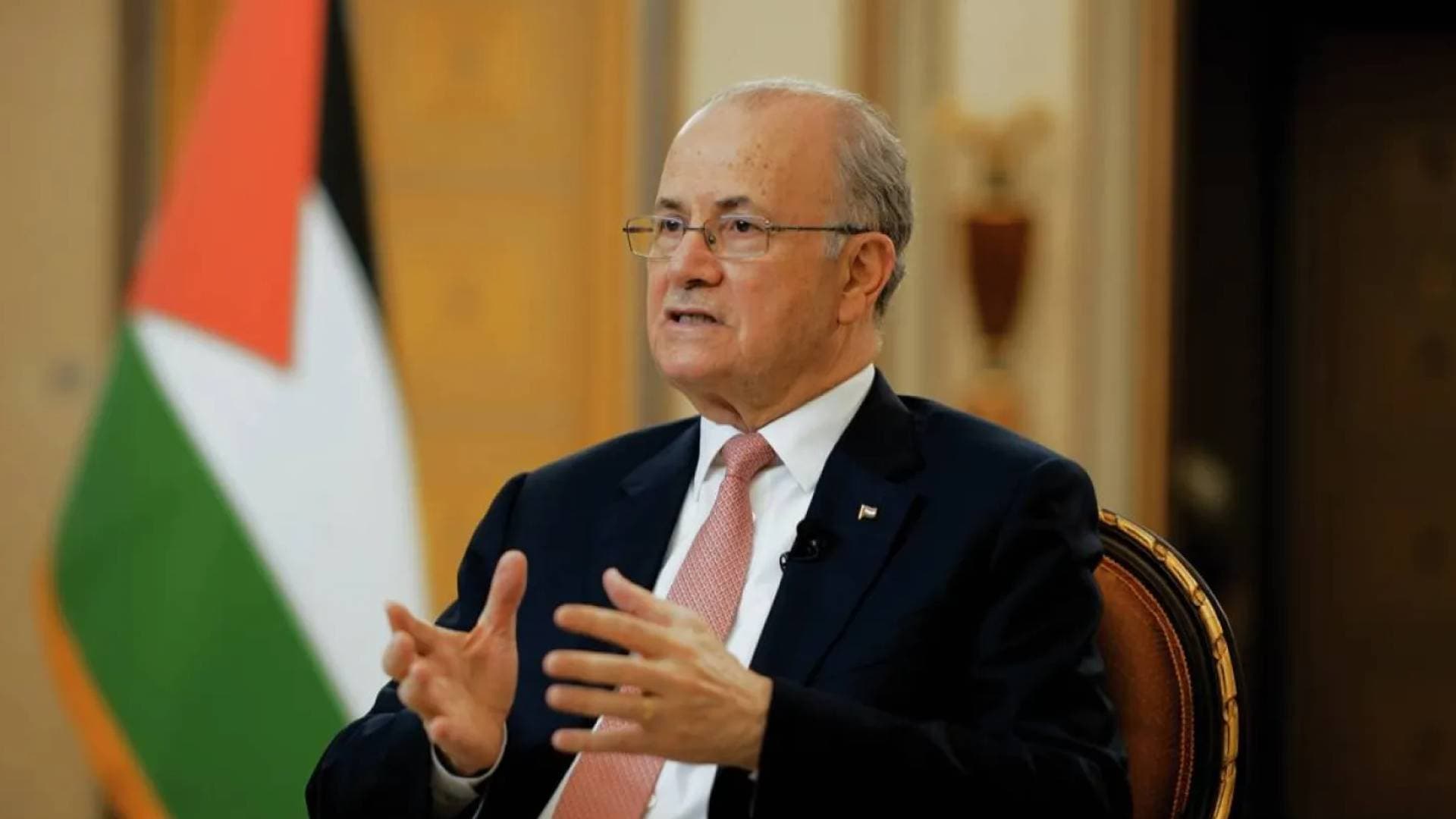 رئيس الوزراء الفلسطيني: قطاع غزة ليس ملفا إنسانيا فحسب بل هو قلب الدولة الفلسطينية