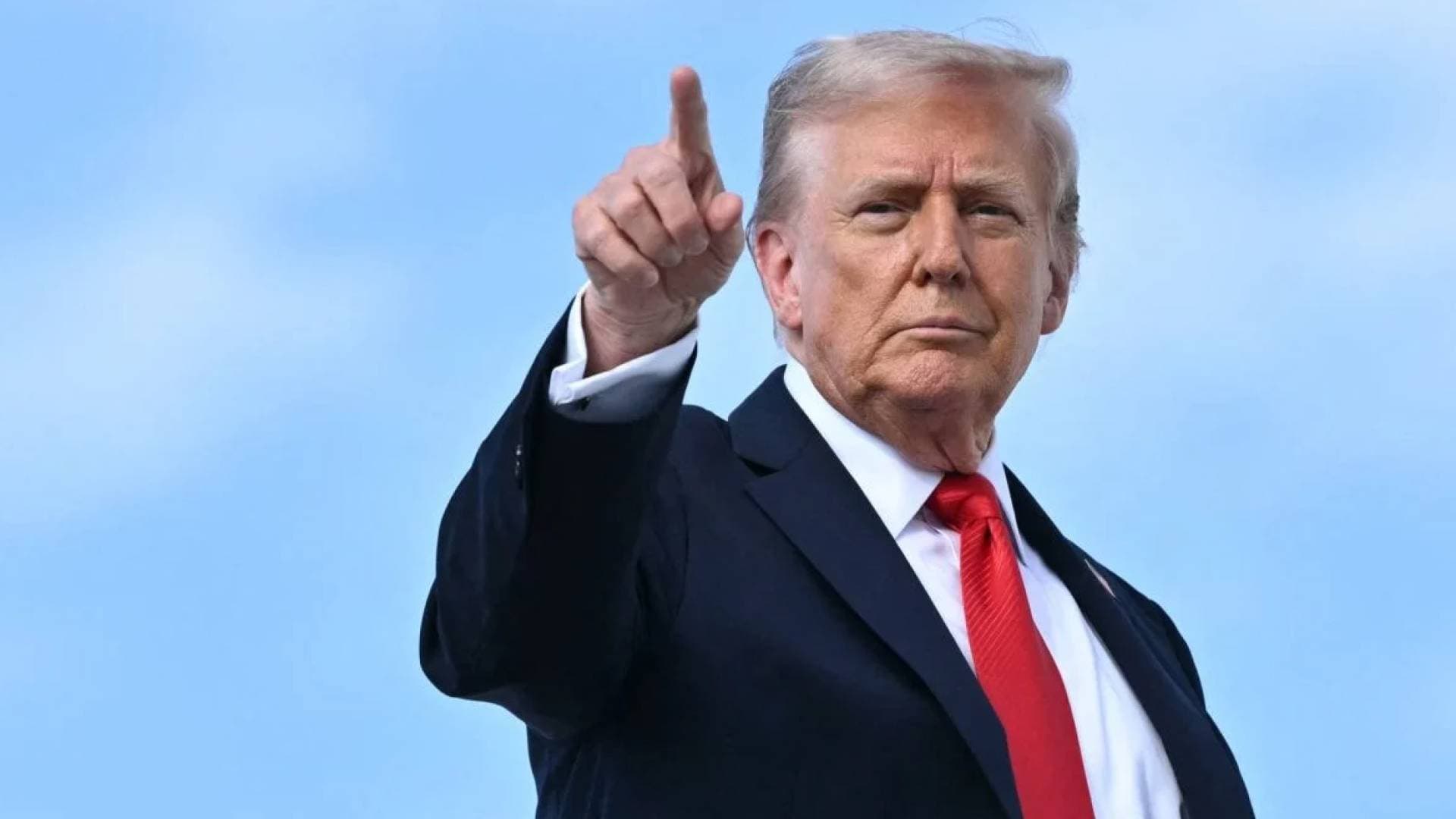 ترمب يعدل جدول "ساعة الصفر".. يوم إضافي لهدنة واشنطن وطهران لإنقاذ محادثات إسلام آباد