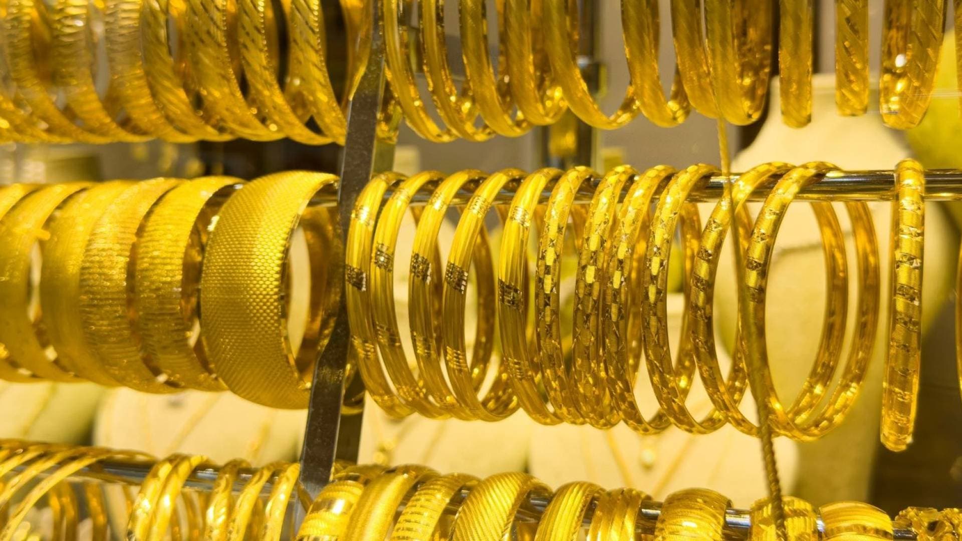 أسعار الذهب تسجل 4,807 دولارا.. تراجع طفيف للمعدن الأصفر في التعاملات الفورية