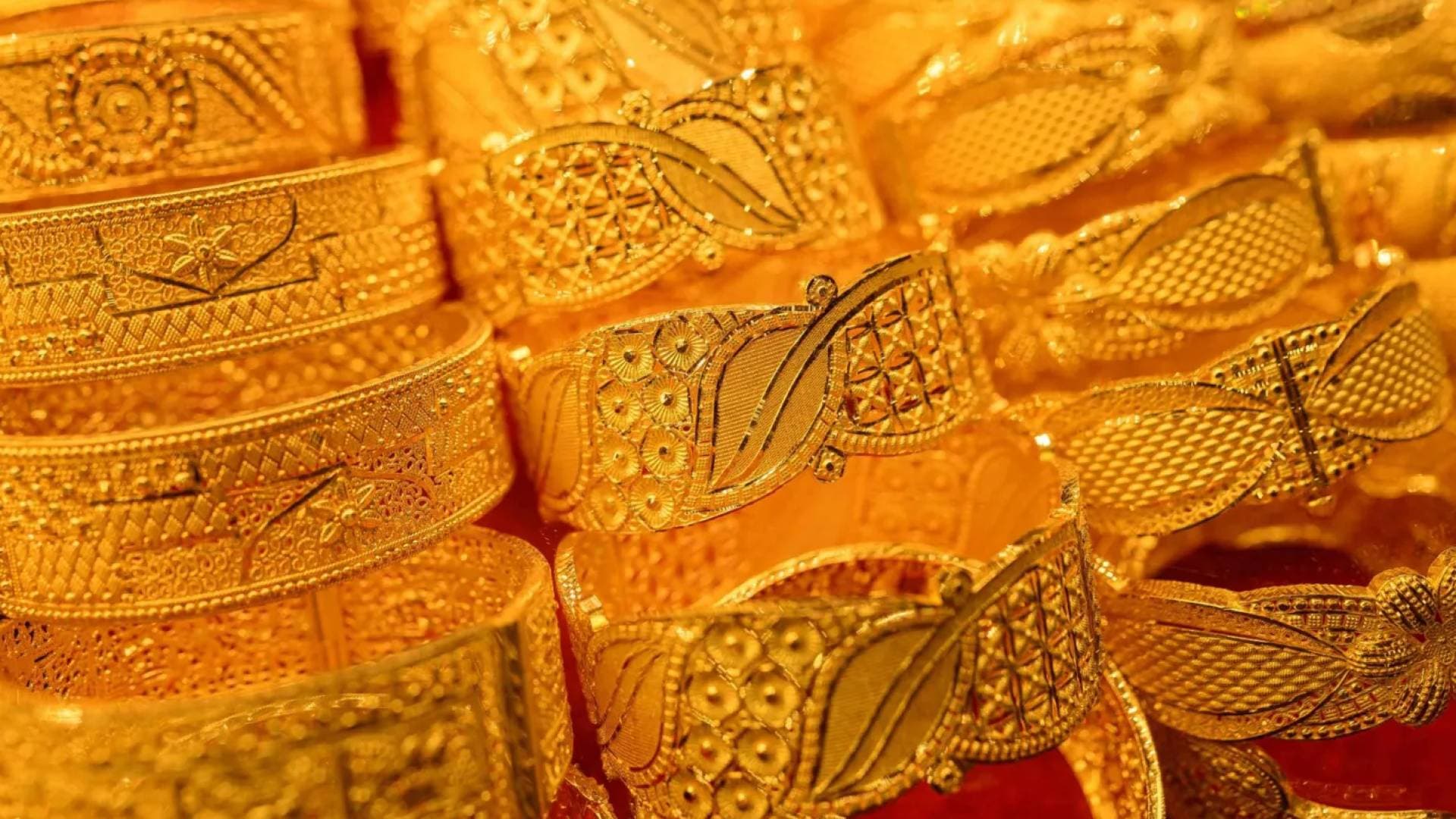 استقرار الذهب في سلطنة عمان الثلاثاء .. سعر عيار 21 يسجل 51.850 ريالا