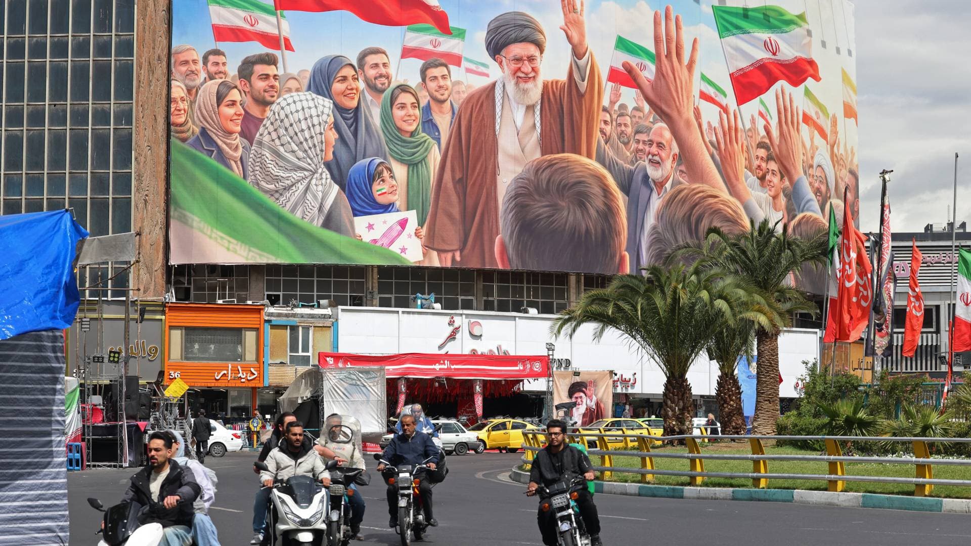 مستشار رئيس برلمان إيران: تمديد ترمب وقف إطلاق النار محاولة لكسب الوقت بهدف تنفيذ ضربة مفاجئة