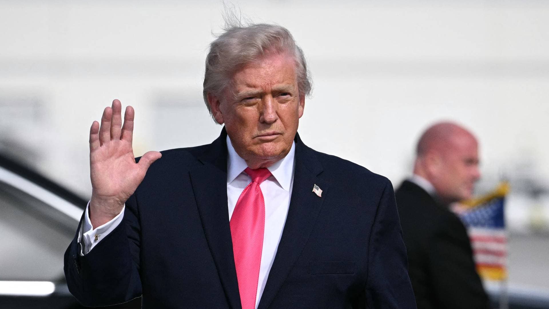 ترمب: تمديد وقف إطلاق النار بين تل أبيب ولبنان لمدة 3 أسابيع -فيديو