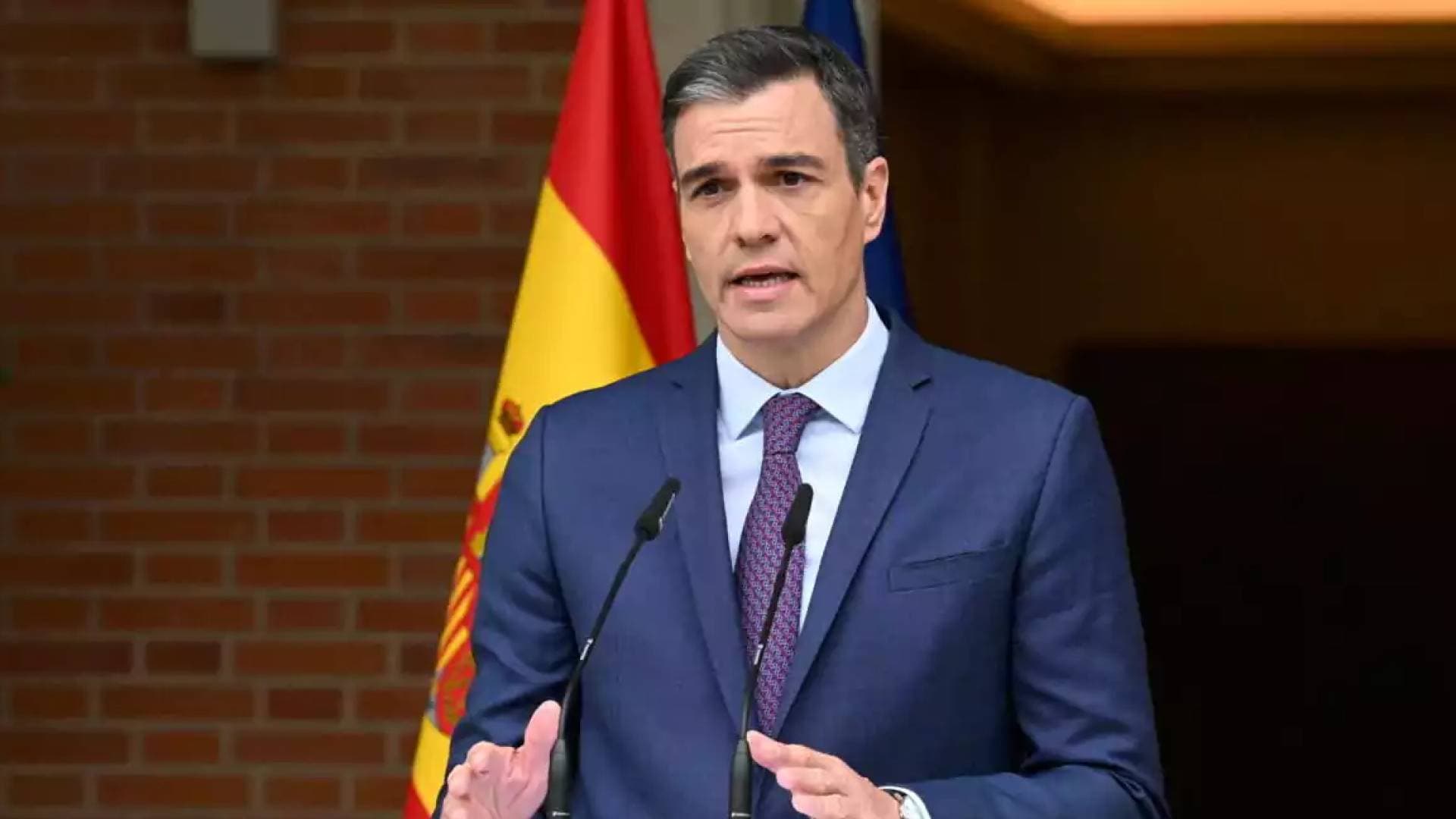 رئيس الحكومة الإسبانية: منذ اندلاع الحرب بالشرق الأوسط ارتفعت تكلفة استيراد الوقود بنحو 24 مليار