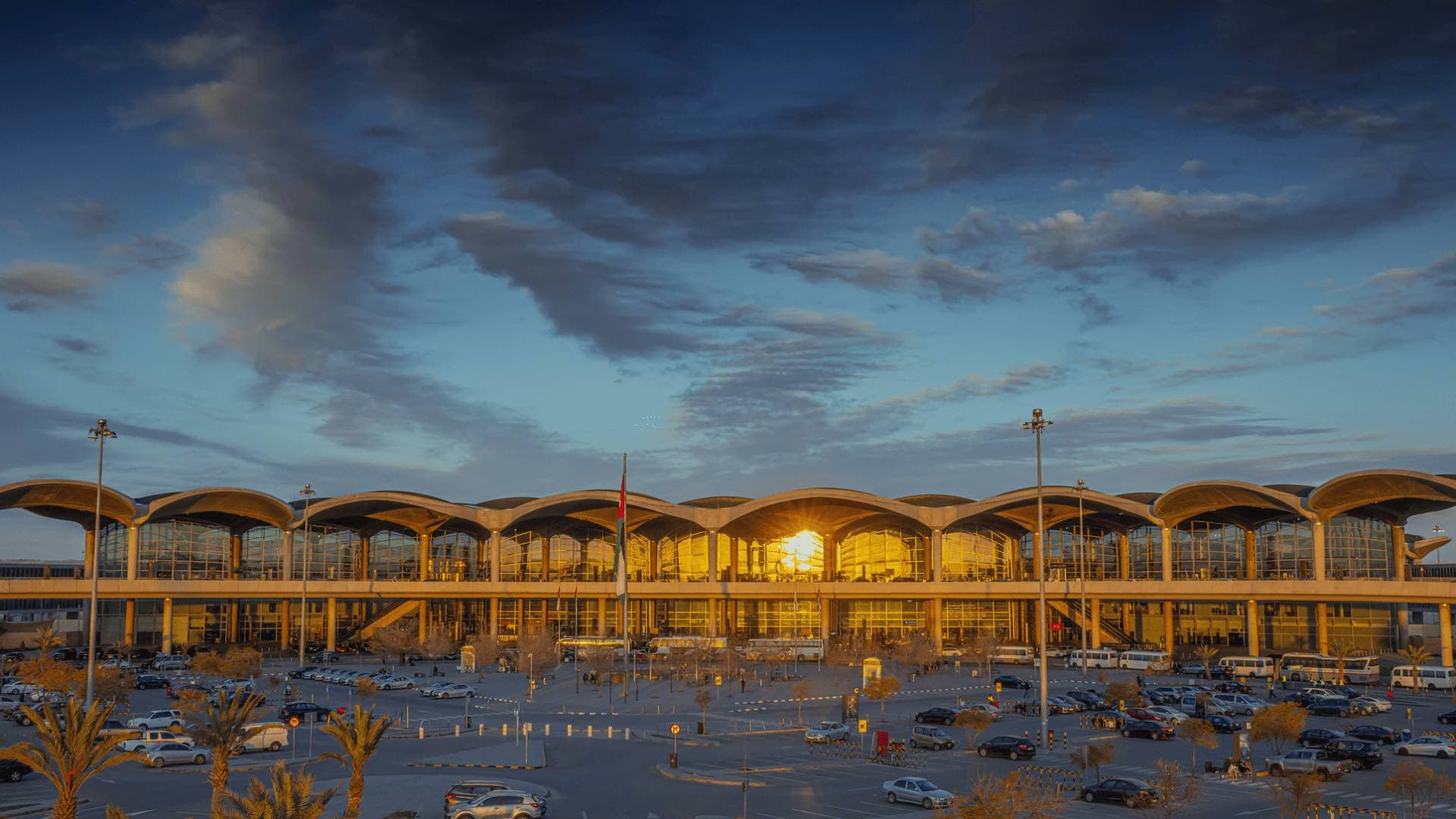 "الطيران المدني": مؤشرات تعافي حركة الطيران بمطار الملكة علياء الدولي