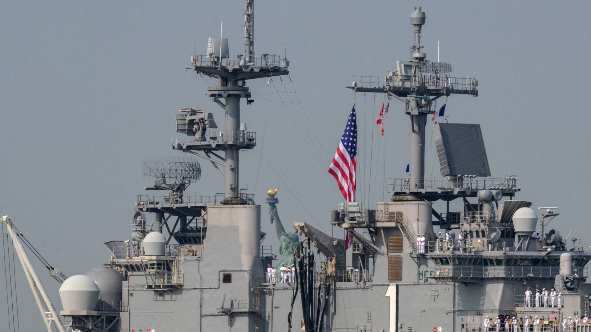 مقر خاتم الأنبياء الإيراني يحذر: الرد قادم على "القرصنة" الأمريكية