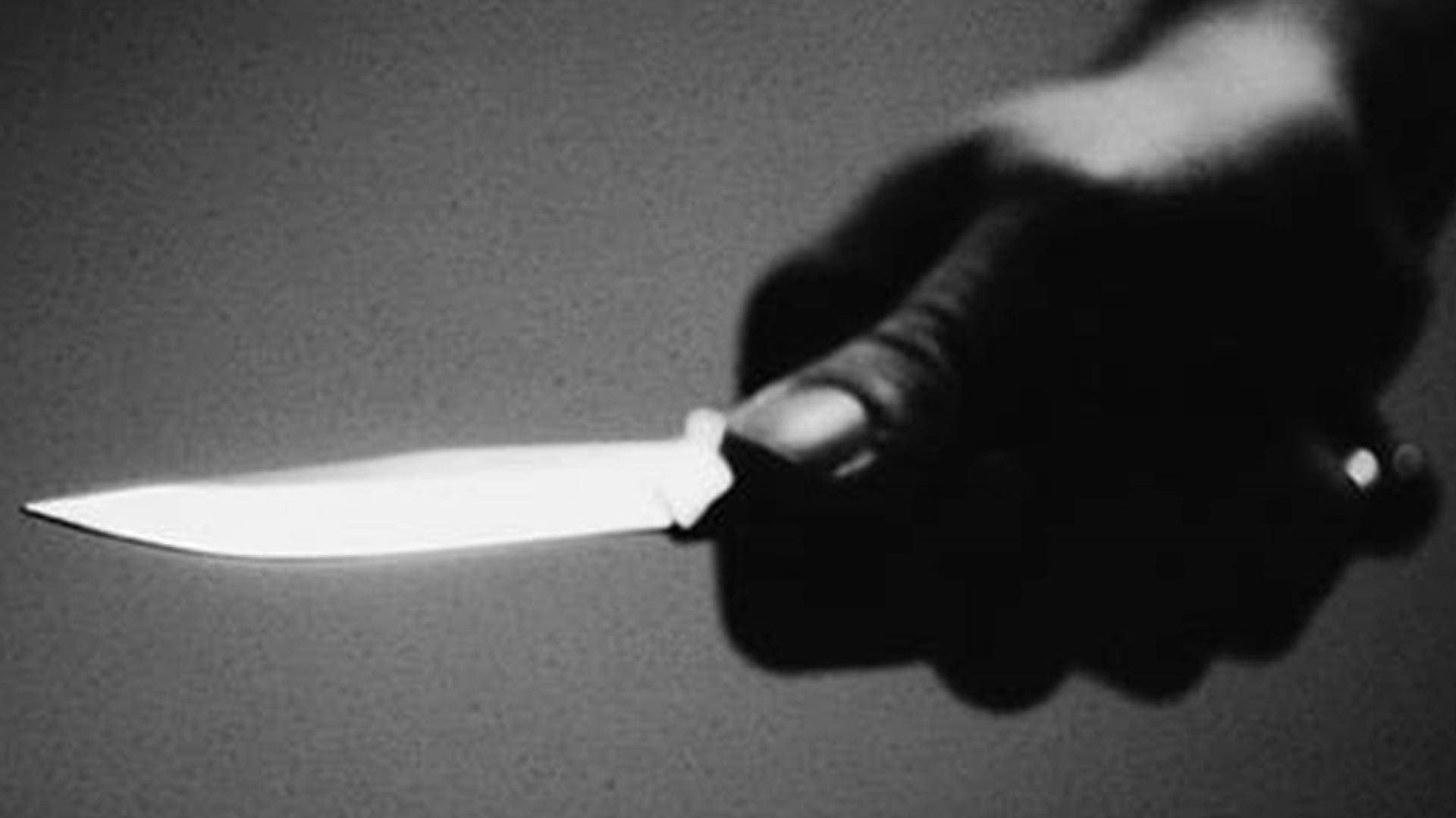 جريمة الكرك المروعة: تشريح جثث الأطفال الثلاثة يكشف تفاصيل 20 طعنة وفيديو الانتقام للأم