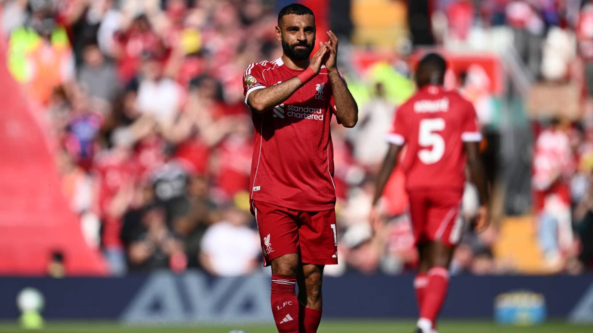 إصابة محمد صلاح تربك حسابات ليفربول في الدوري الإنجليزي