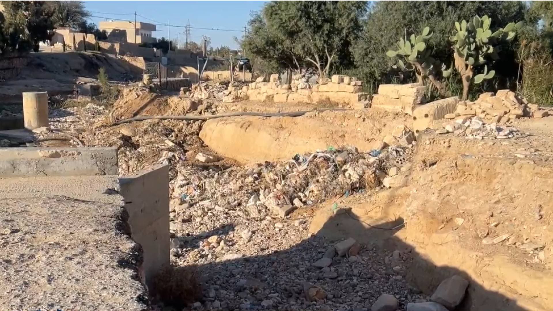 "من هنا نبدأ" .. أزمة "عبارة الشامية" في معان تتكرر كل شتاء والبلدية تؤكد: الحل قيد التنفيذ