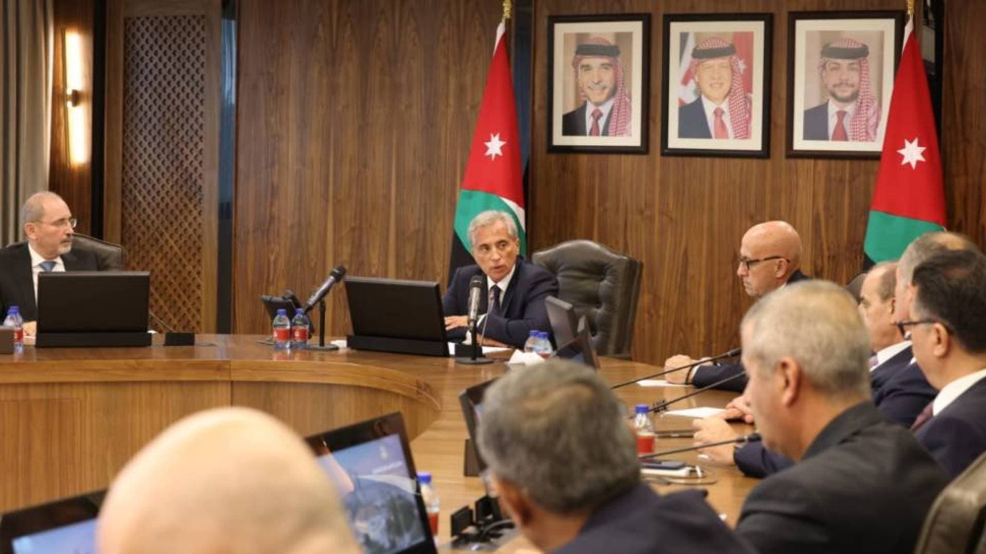 مجلس الوزراء يوافق على تكليف الهيئة المستقلة للانتخاب بتولي إدارة انتخابات مجالس الغرف الصناعية والتجارية وانتخابات ممثلي القطاعات الصناعية والتجارية