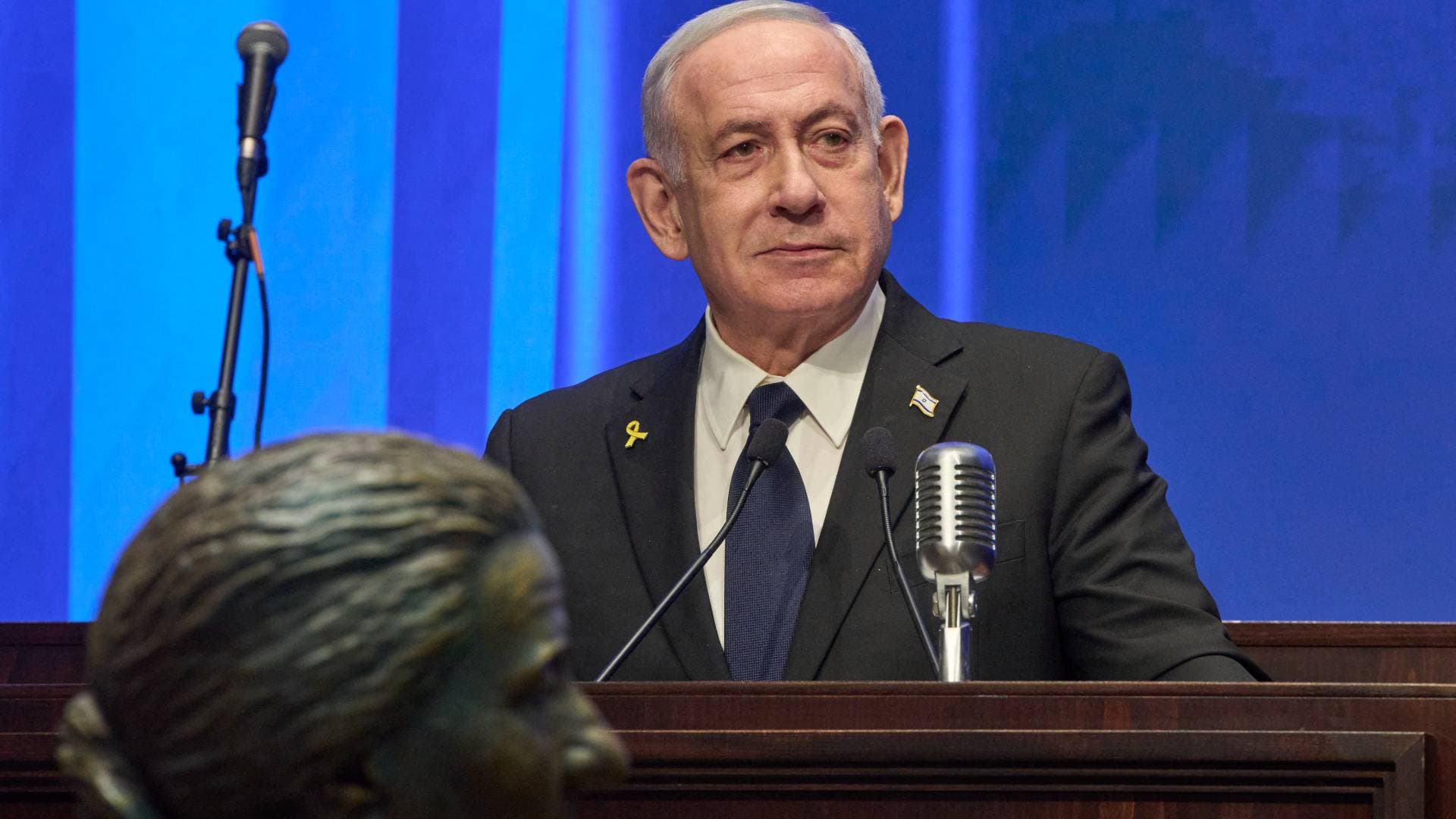 إعلام عبري: نتنياهو يلقي فشله في مواجهة حزب الله على جيش الاحتلال