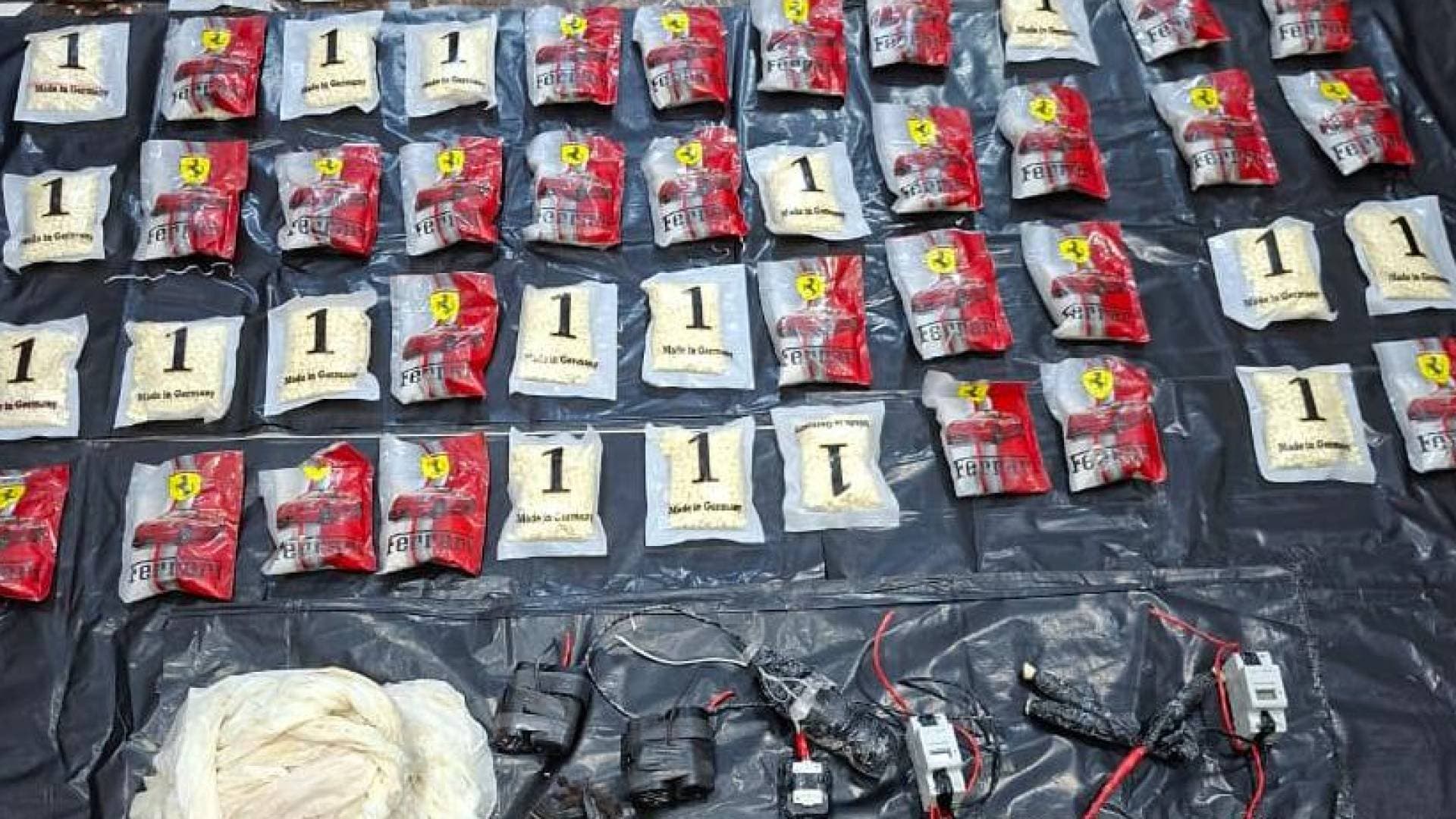 الجيش العربي: المنطقة العسكرية الشرقية تحبط محاولة تهريب مواد مخدرة بوسطة بالونات