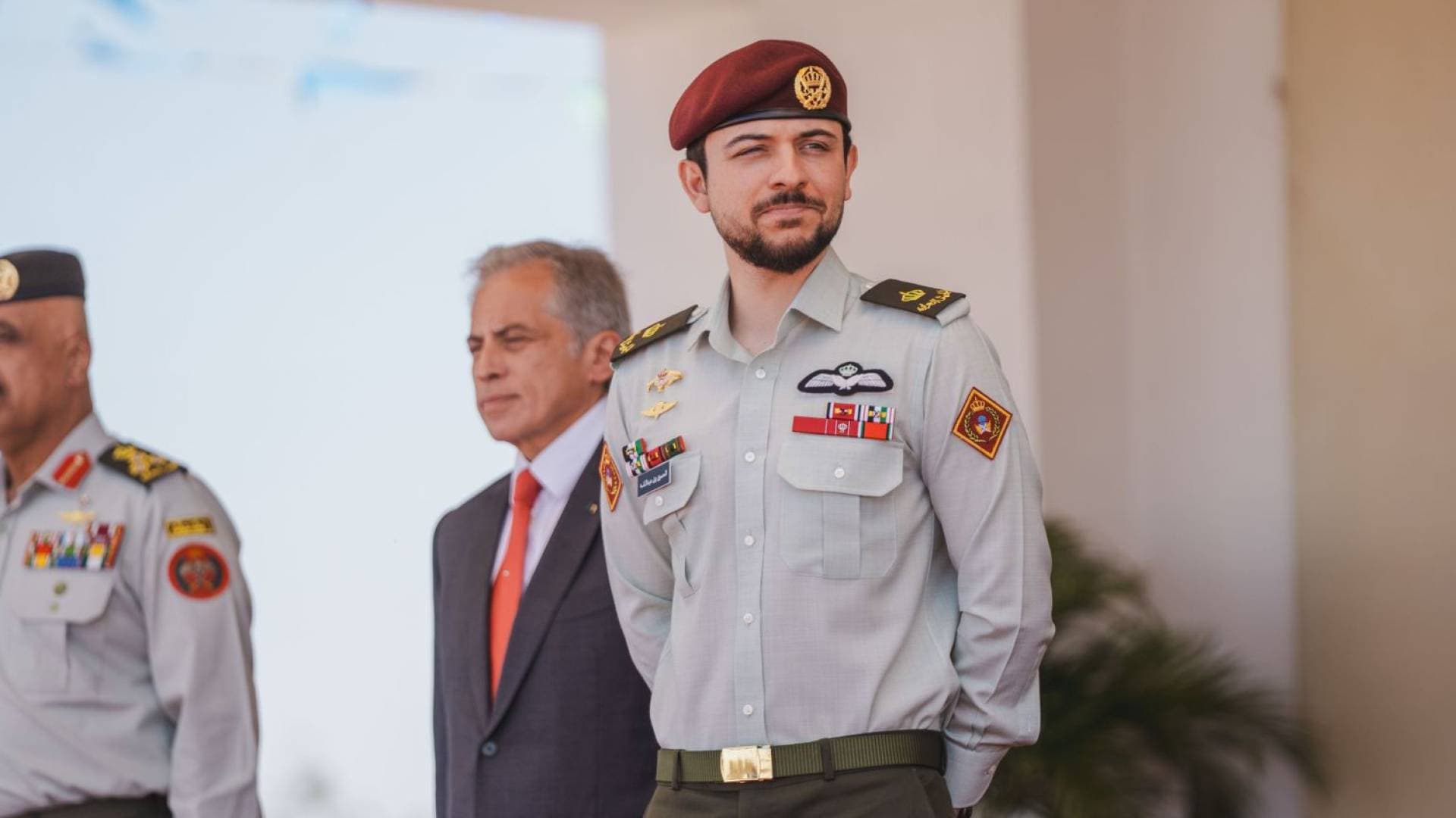 ولي العهد يرعى حفل تخريج الدفعة الأولى من مكلفي خدمة العلم ويلقي كلمة