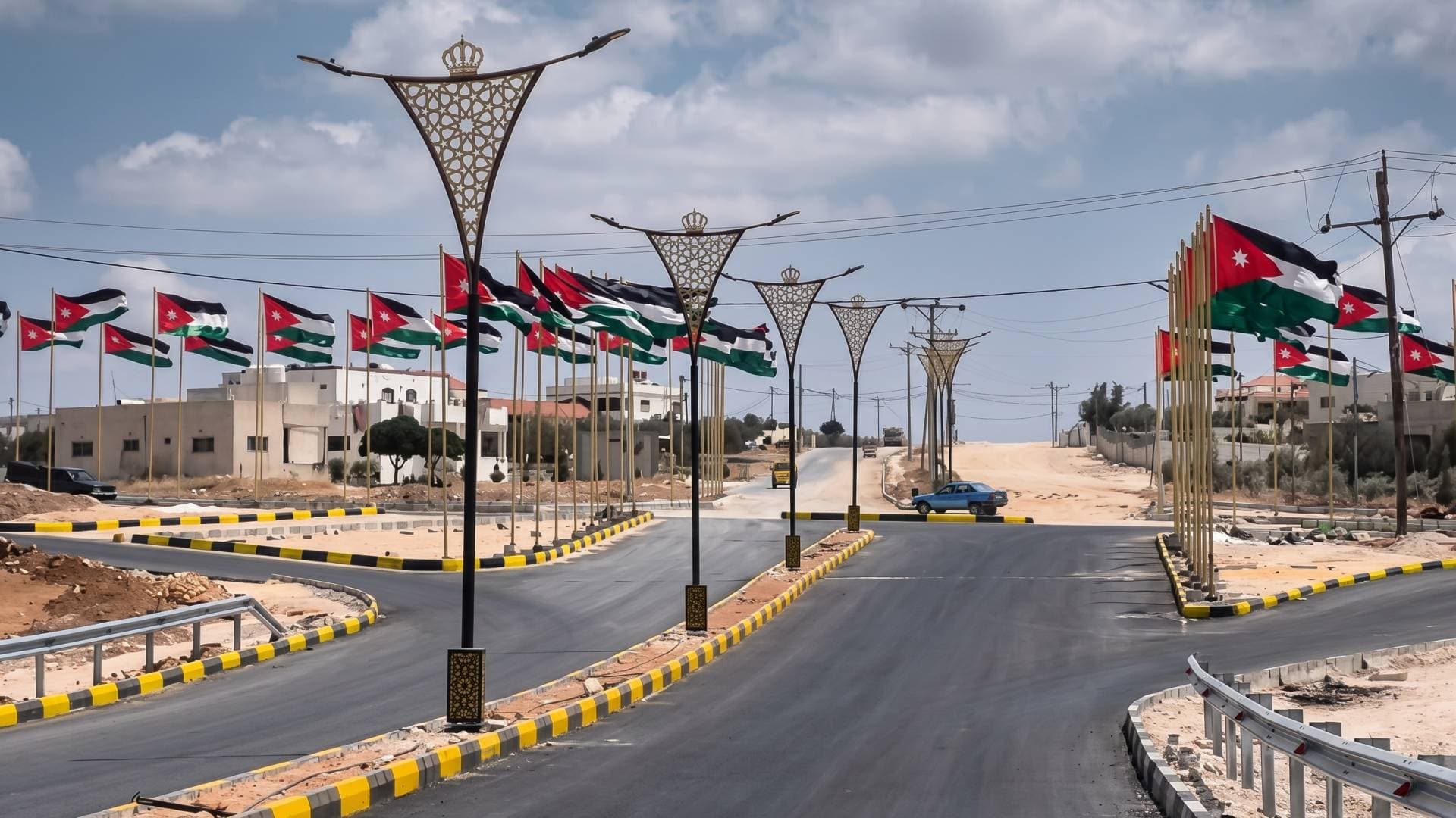 مجلس الوزراء يقرر صيانة طريق الرمثا وتشكيل لجنة لتطوير النقل في إربد