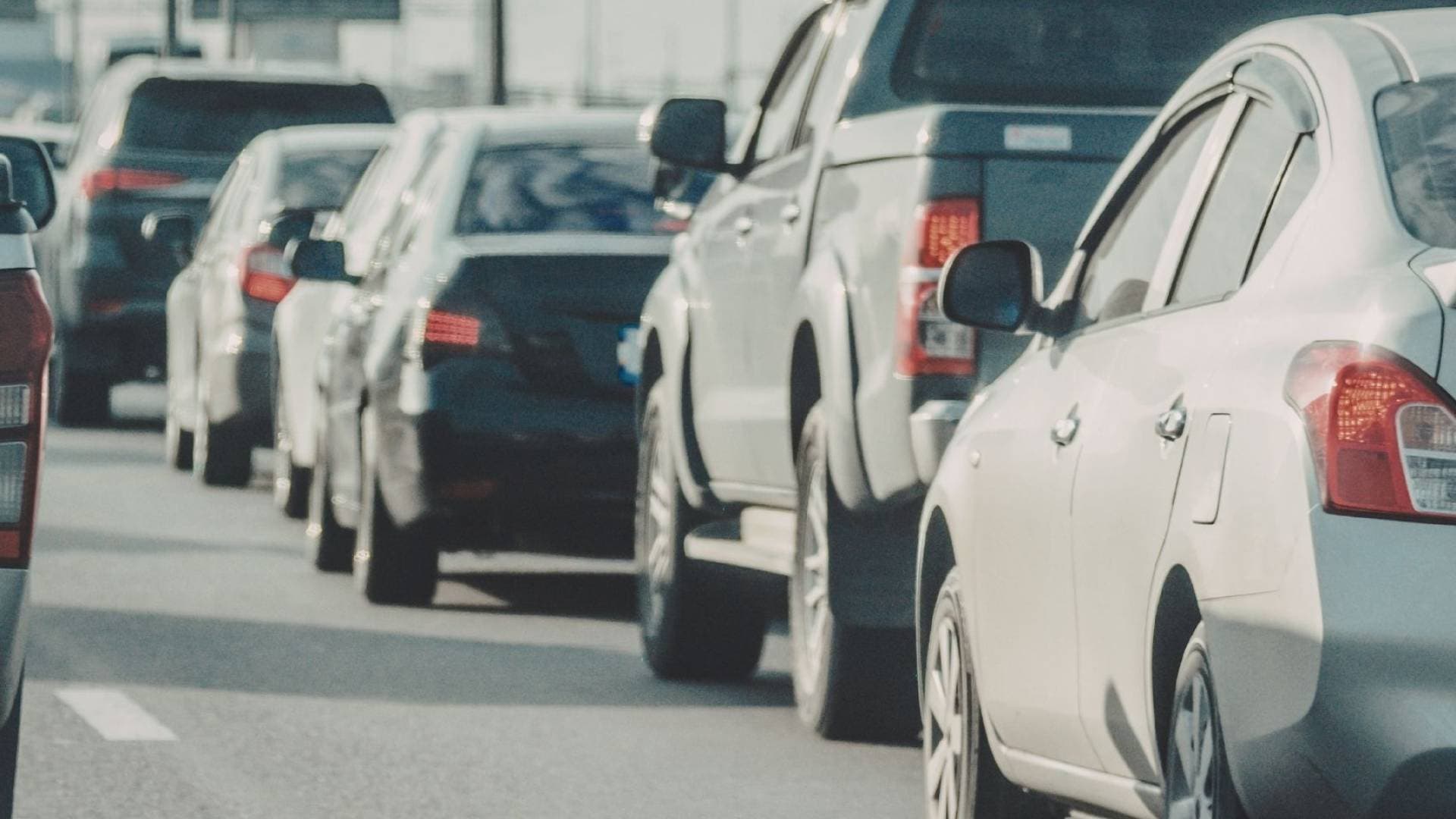 مدير إدارة الترخيص يوضح تفاصيل التعديلات الجديدة لترخيص المركبات وآلية الفحص الذكي