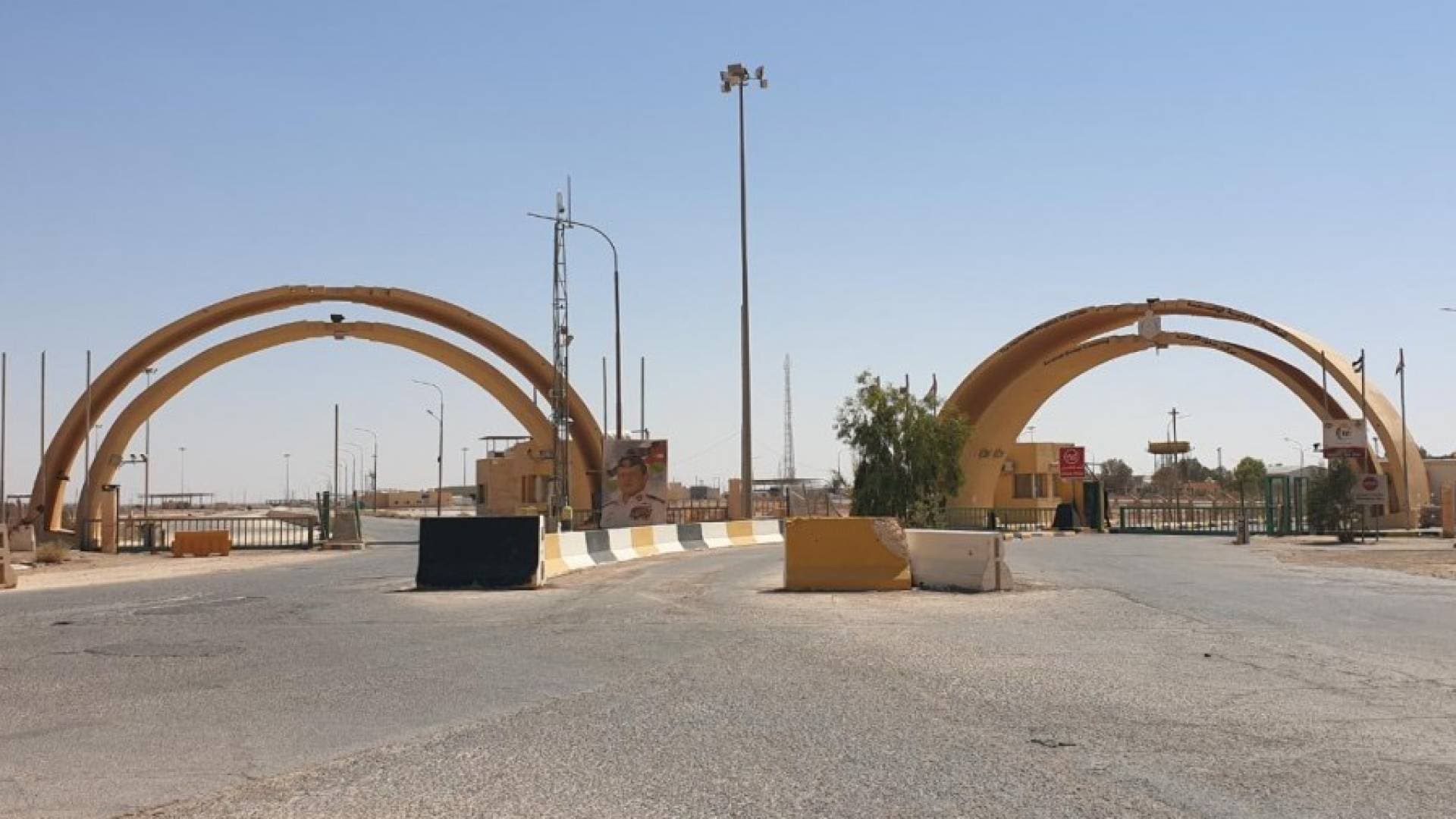 تمديد ساعات عمل حركة الشحن في مركز حدود الكرامة