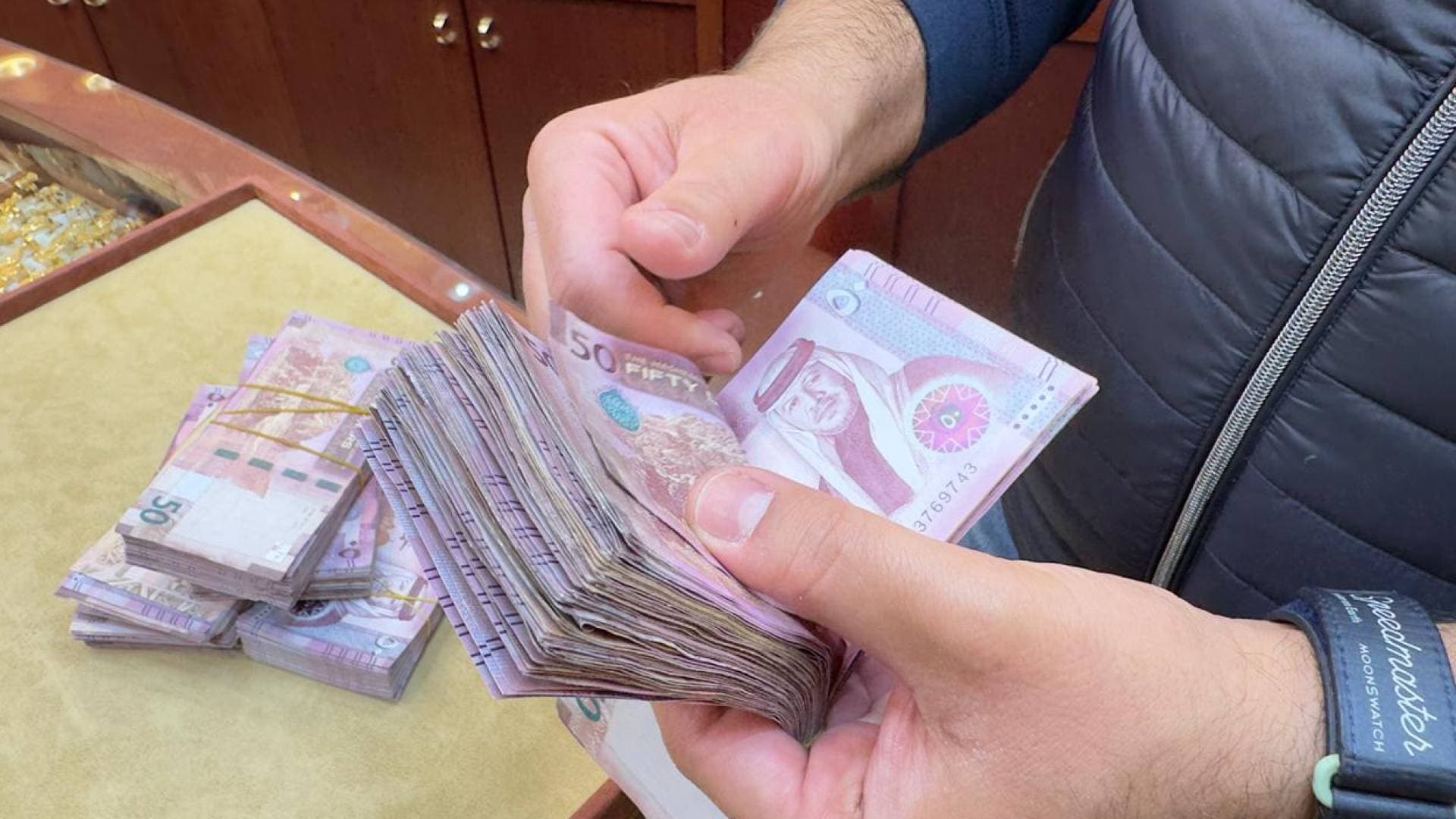 " من هنا نبدأ" .. الضريبة: منح الأولوية في صرف الرديات لمبكري تقديم الإقرارات وبدء إرسال الرسائل للمستحقين - فيديو