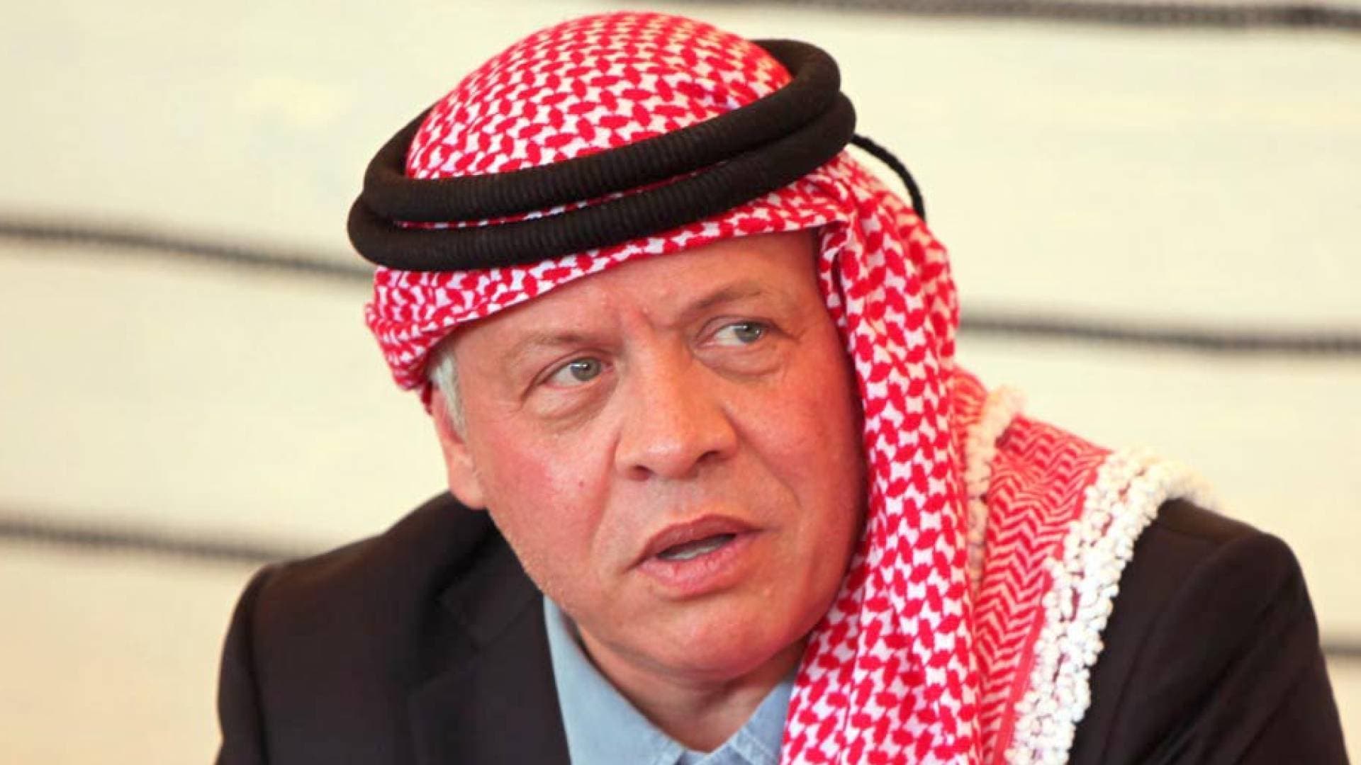 الملك عبدالله الثاني يلتقي وجهاء وممثلين عن محافظة الزرقاء في الجامعة الهاشمية