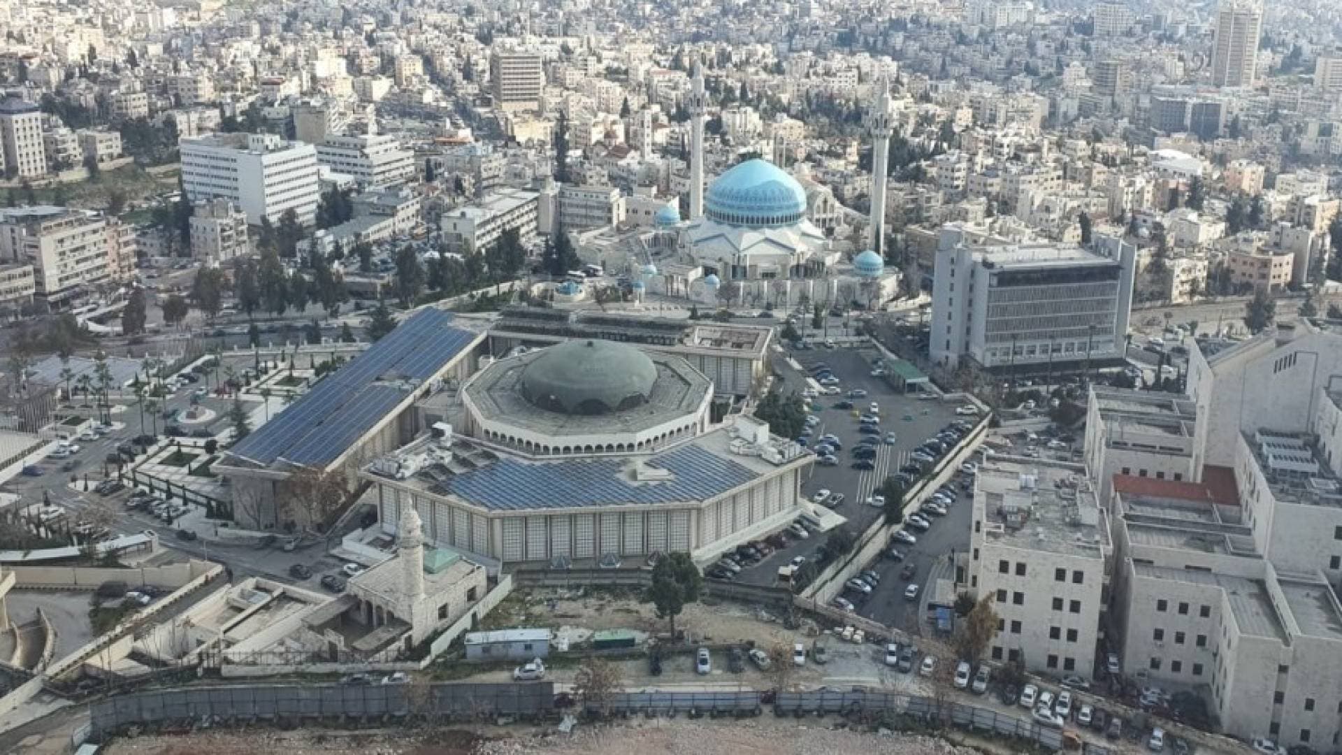 تقلبات جوية مستمرة ونشاط للرياح والغبار خلال الأسبوع القادم في الأردن