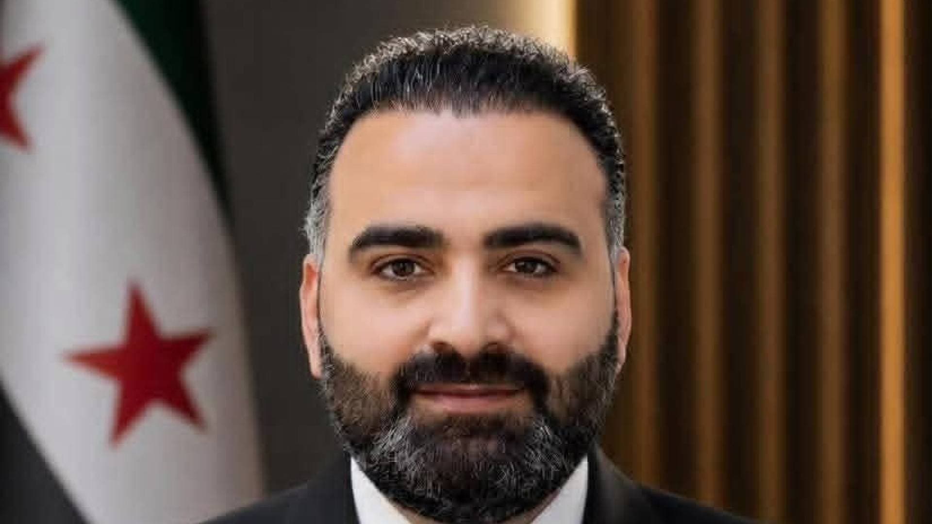 المومني يهنئ نظيره السوري ويؤكد: قنوات التواصل الإعلامي ستبقى مفتوحة