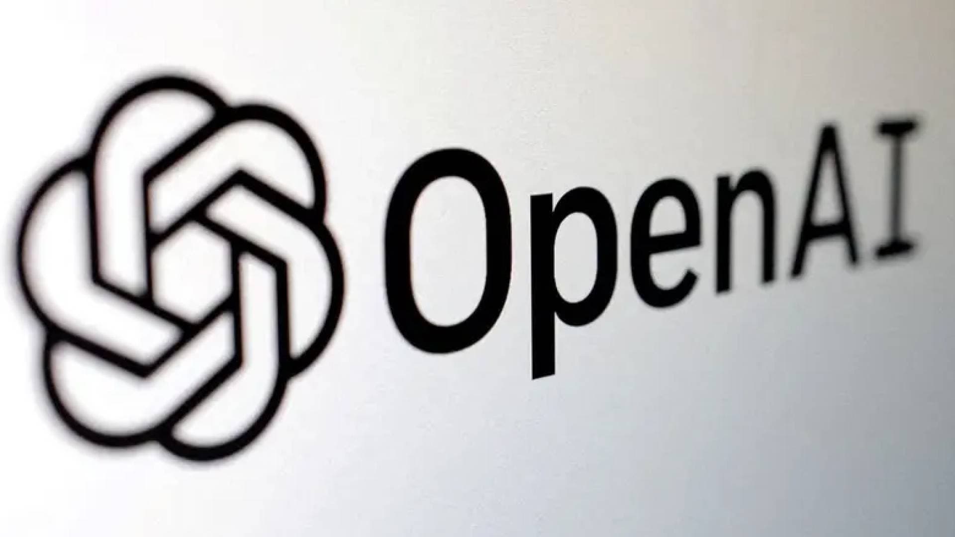 في خطوة مفاجئة.. OpenAI تؤجل إطلاق نموذجها المفتوح وسط منافسة صينية شرسة