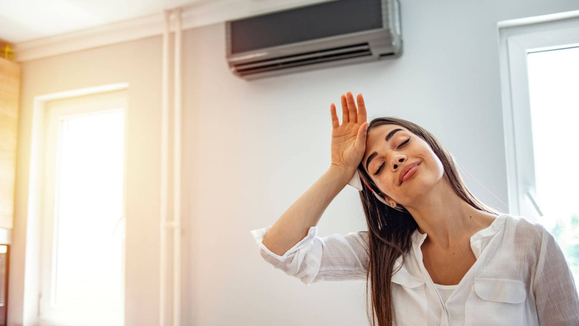 نصائح لترشيد استهلاك الكهرباء في صيف الأردن.. المكيفات الهوائية "الحصان الأسود" في فاتورة الكهرباء