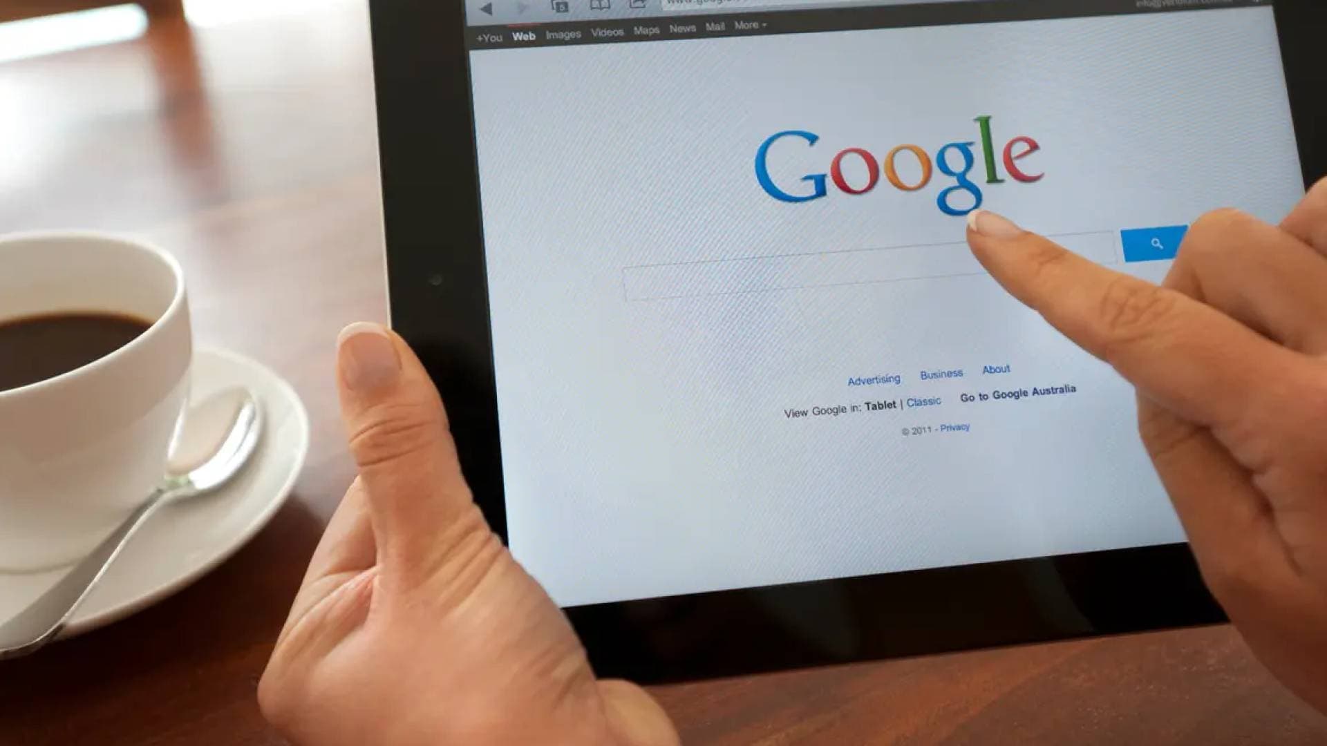 احذف نشاطك وسجلك بالكامل من خدمات غوغل الآن (بالخطوات)