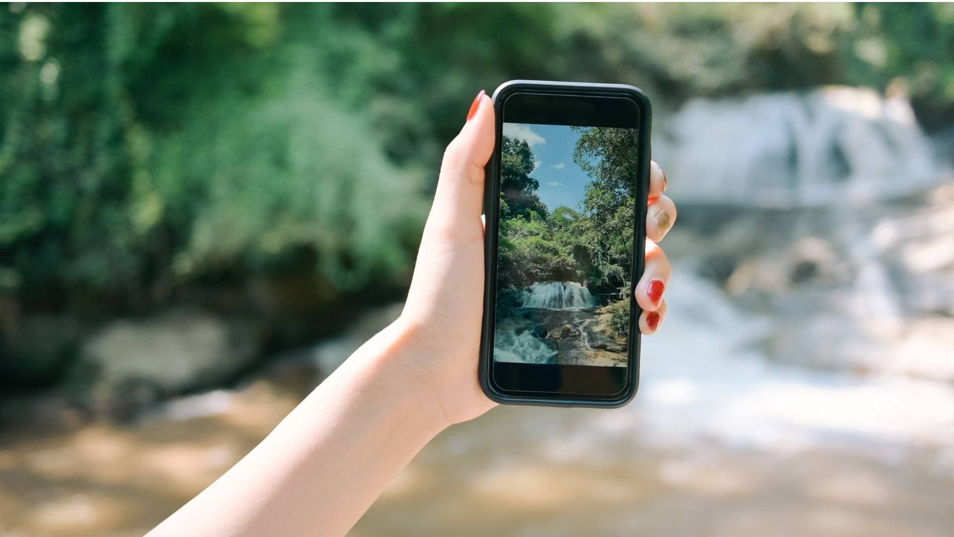 دراسات: "الريلز" و"القصص" تزاحم الراحة والمتعة.. وتوثيق الرحلات يتصدر الدوافع