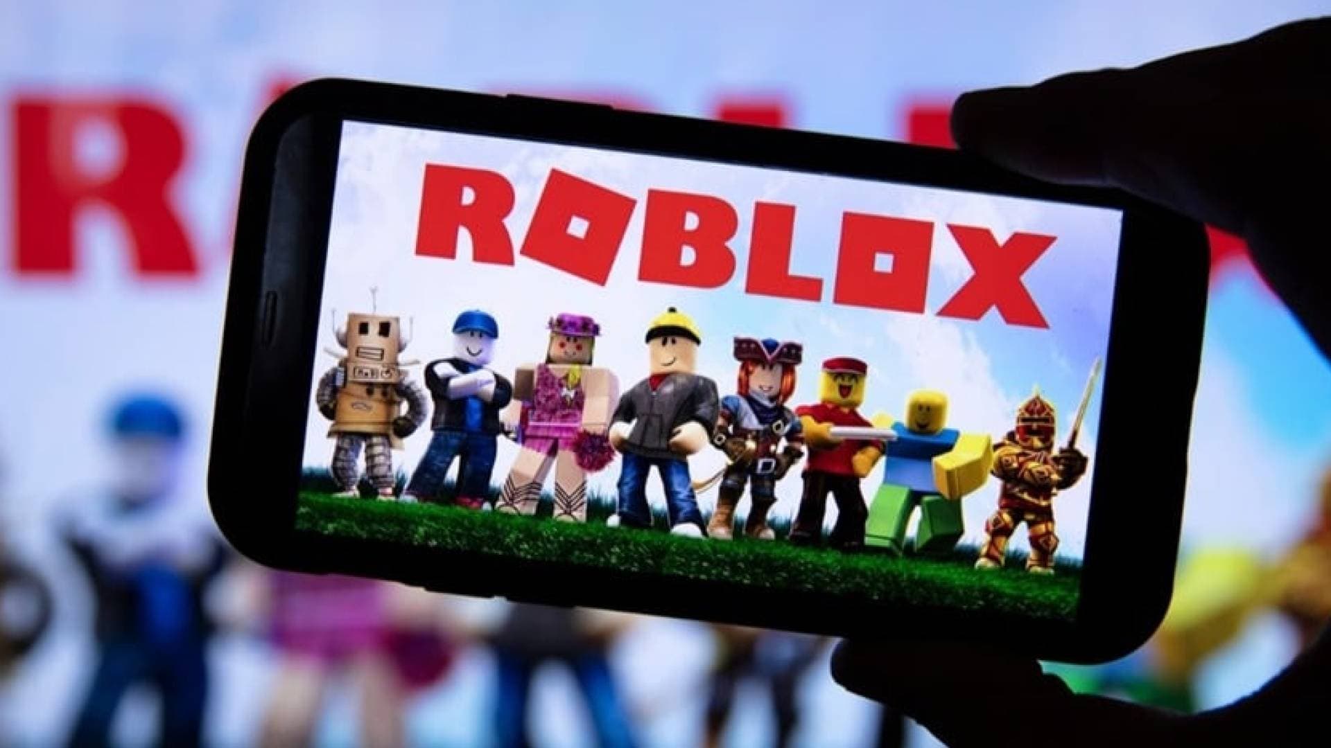 خلاف على لعبة روبلوكس بين شقيقين ينتهي بمقتل أحدهما في ماليزيا