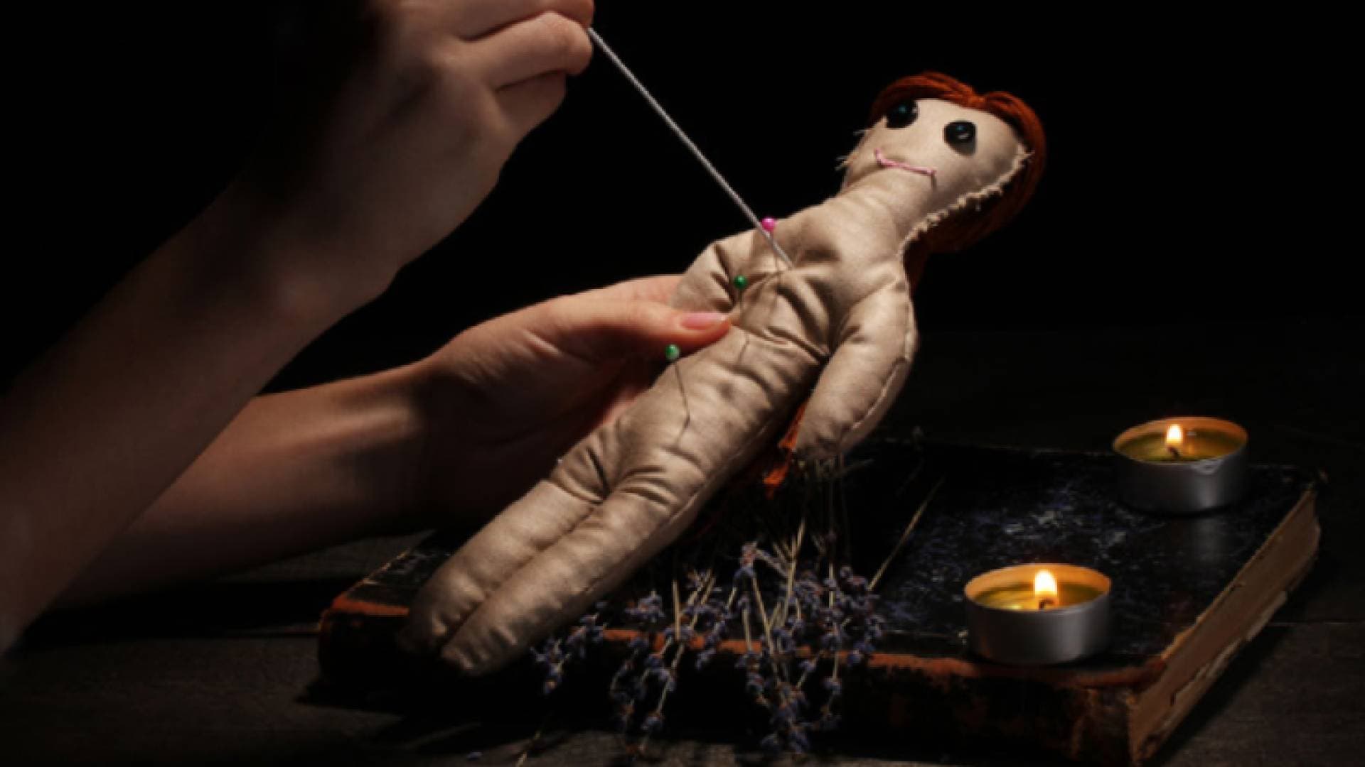 وفاة فتاة في مصر بسبب السحر.. رسالة مجهولة تكشف تفاصيل صادمة