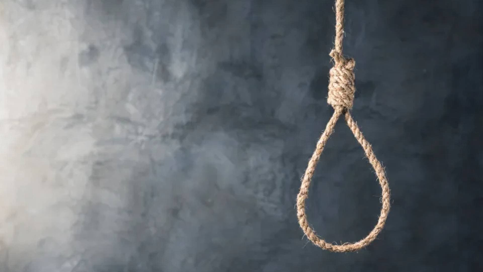 "جنايات الإسكندرية" تحيل عامل مدرسة دولية للمفتي بعد اتهامه بالاعتداء على 14 طفلا