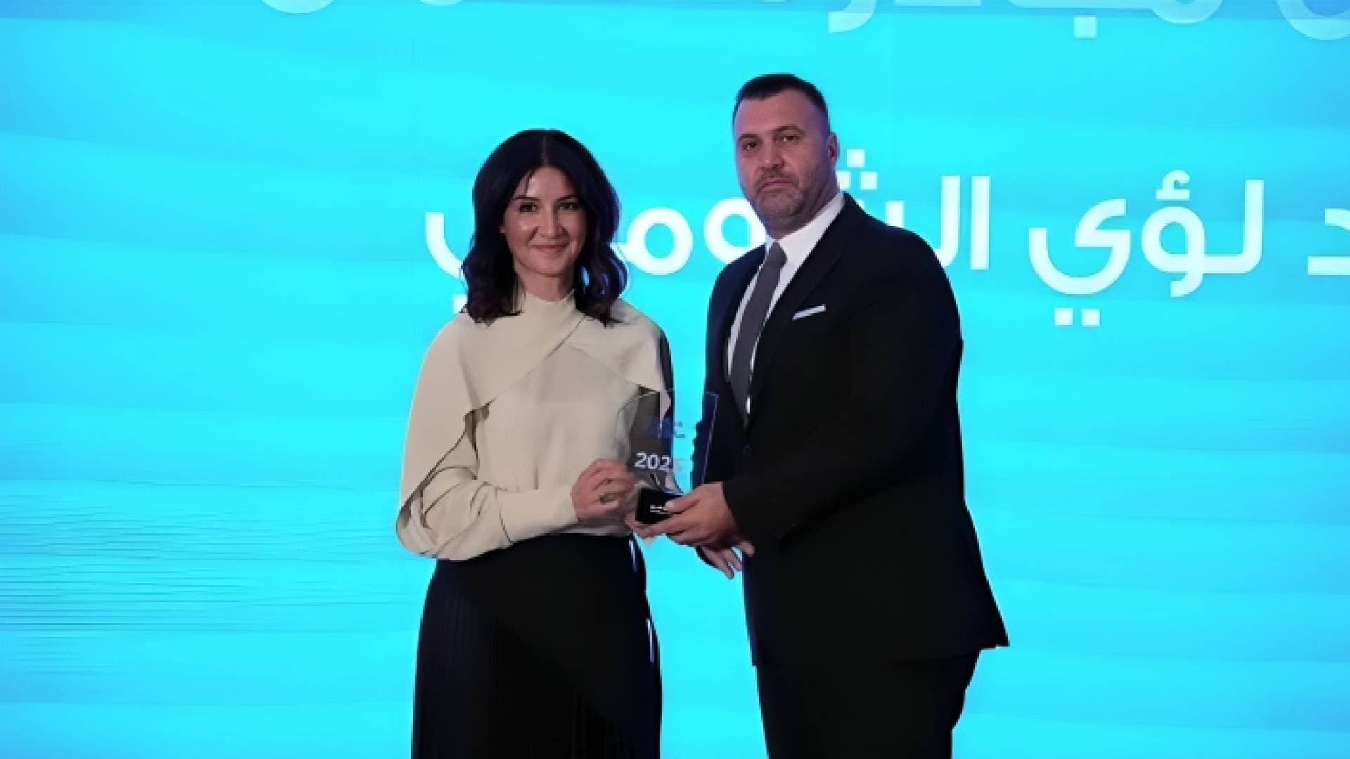 صندوق الأمان يكرم لؤي الشوملي بجائزة "صانع الأمل للعمل التطوعي"