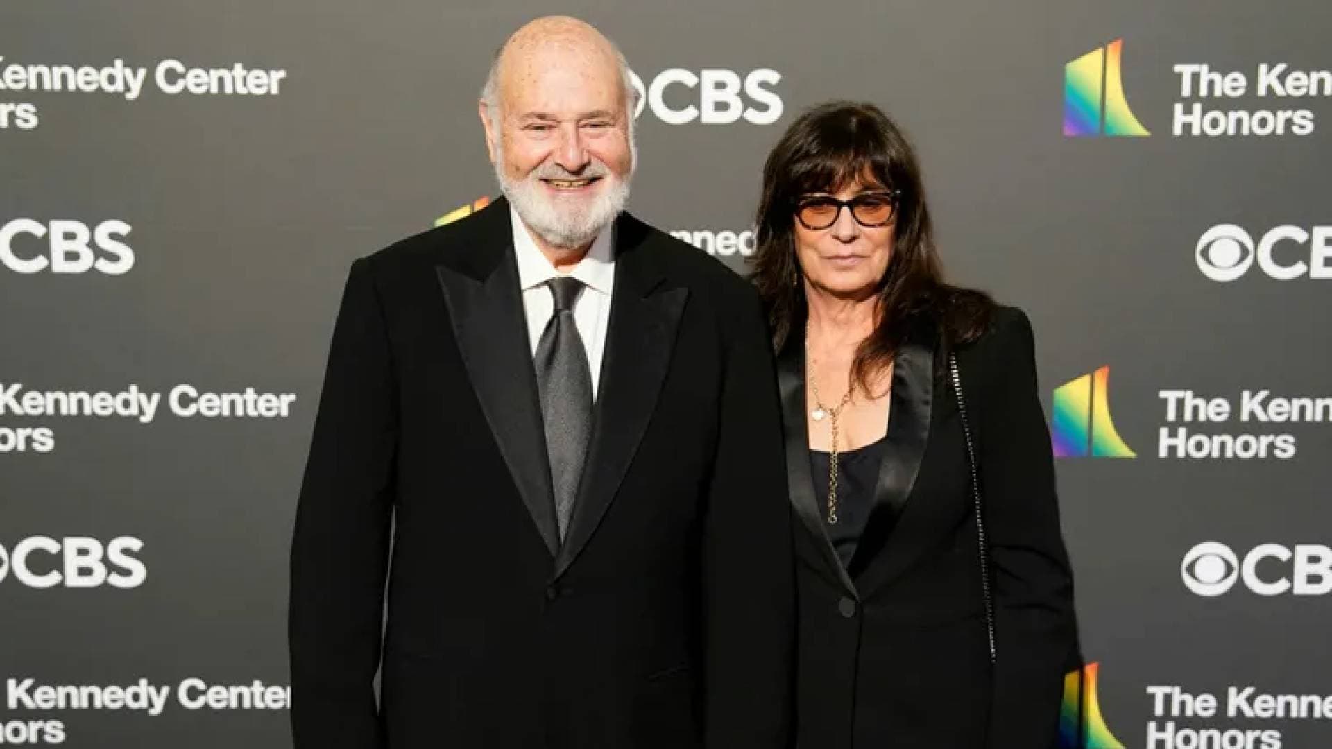 صدمة في هوليوود.. العثور على المخرج "روب راينر" وزوجته جثتين هامدتين داخل قصرهما