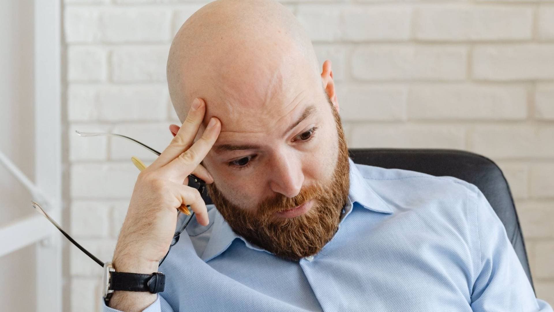 لماذا تزداد العصبية في منتصف الشتاء؟ خبيرة تغذية تحدد 5 نواقص غذائية مسببة للإرهاق