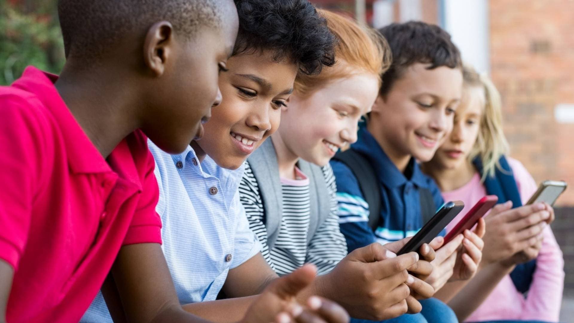 أكسيوس: بدء محاكمة "ميتا" في أمريكا بتهمة تسهيل وصول القاصرين لمحتوى إباحي