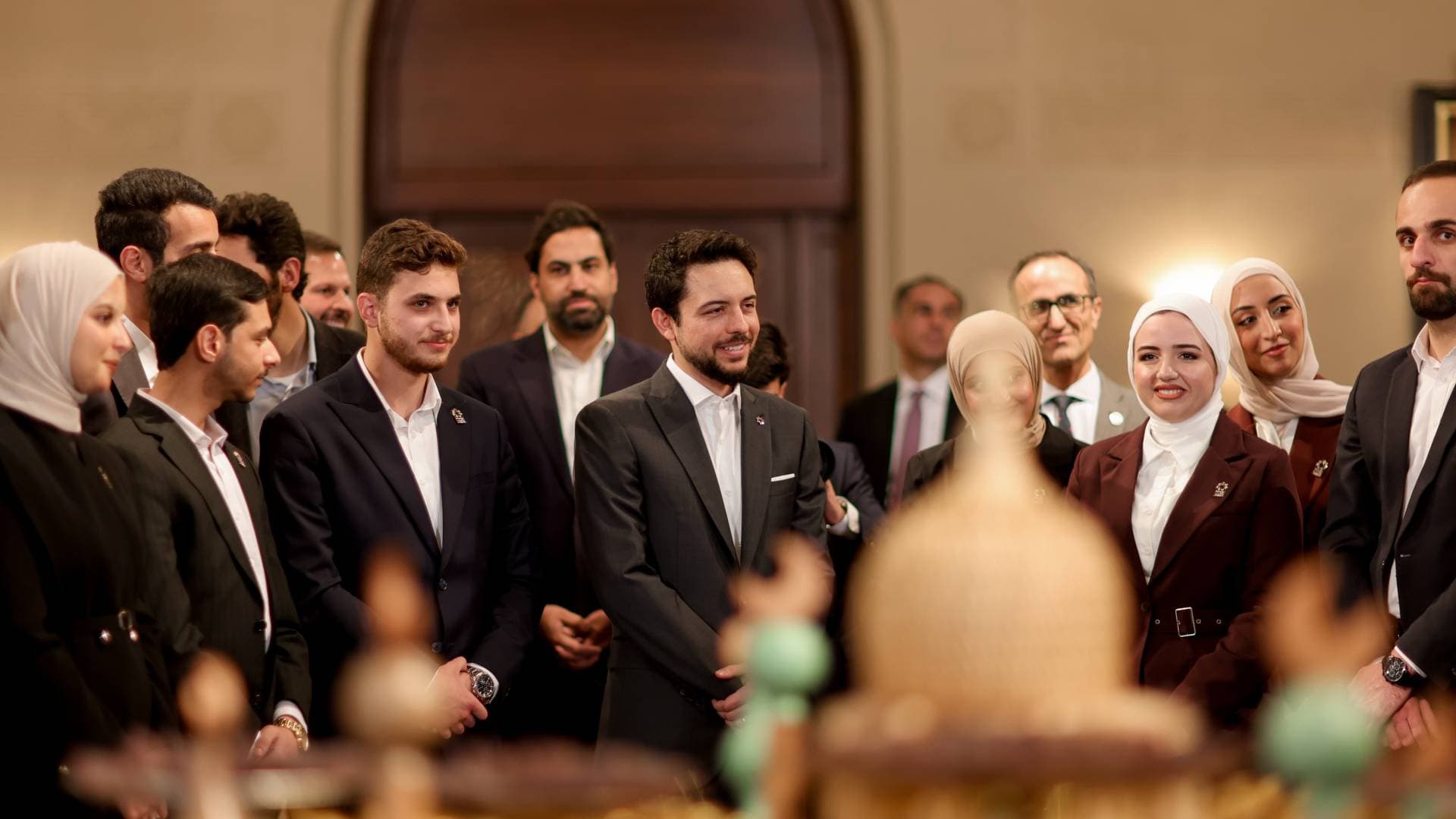 ولي العهد يلتقي الفوج الخامس لبرنامج "خطى الحسين"