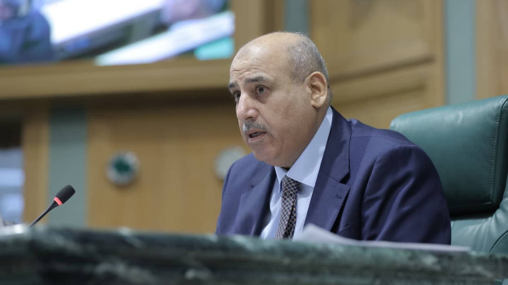 القاضي يؤكد أولوية "حقوق الأجيال" ويدعو لحوار وطني شامل حول مشروع "الضمان" -فيديو