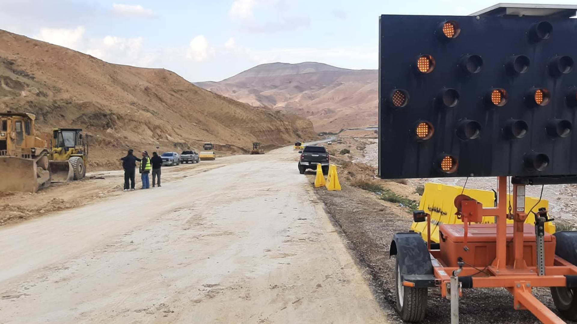 أشغال الطفيلة تعيد فتح الطريق الملوكي النافذ بين الطفيلة والكرك