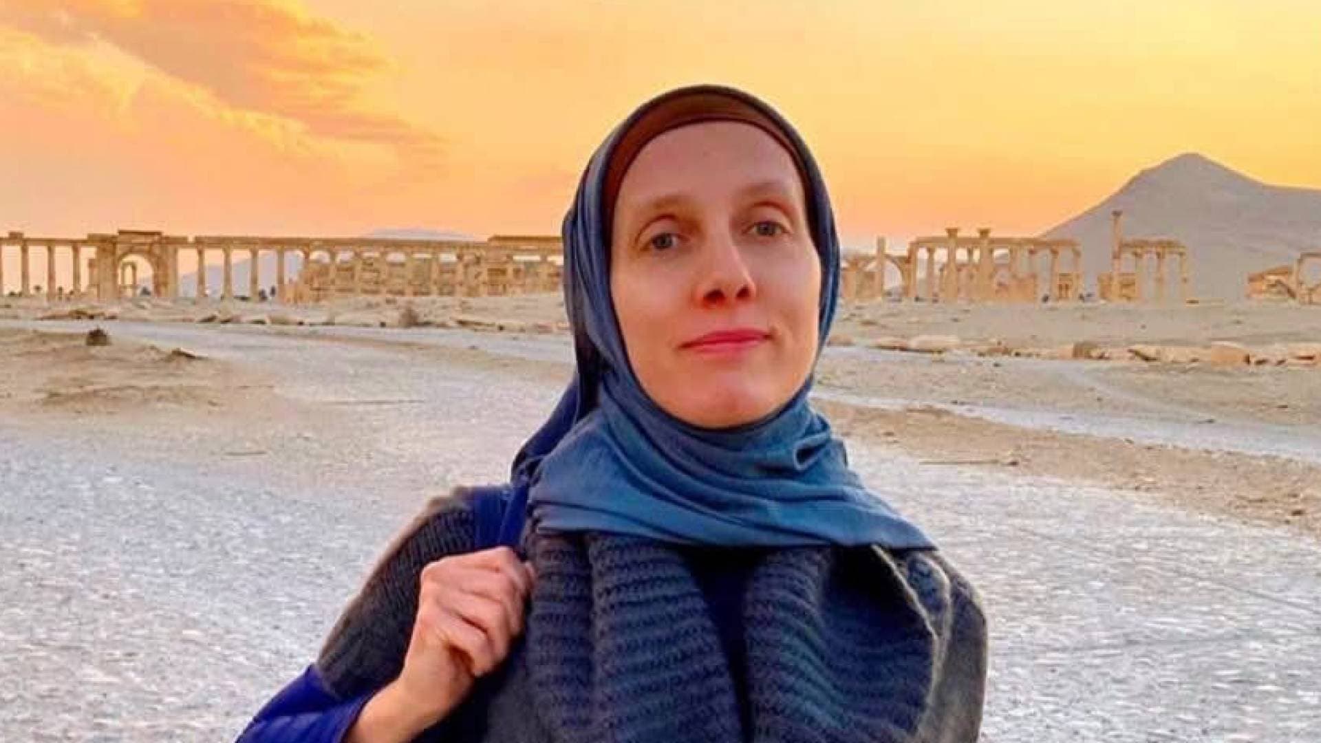 من هي الصحفية الأمريكية "شيلي كيتلسون" التي اختطفت في العراق؟ وما هي تفاصيل الحادثة؟