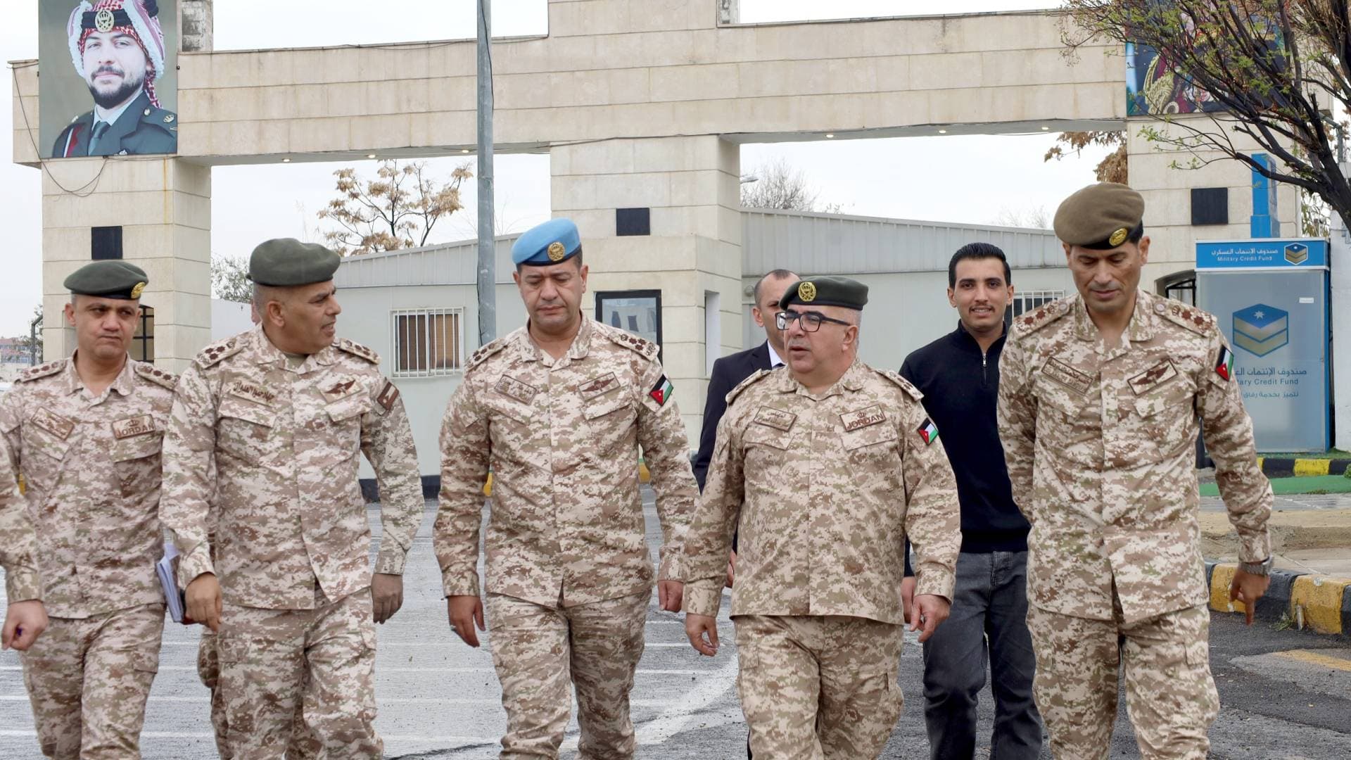 المساعد للتخطيط والتنظيم يفتتح مبان جديدة في المختبرات العسكرية لمراقبة الجودة