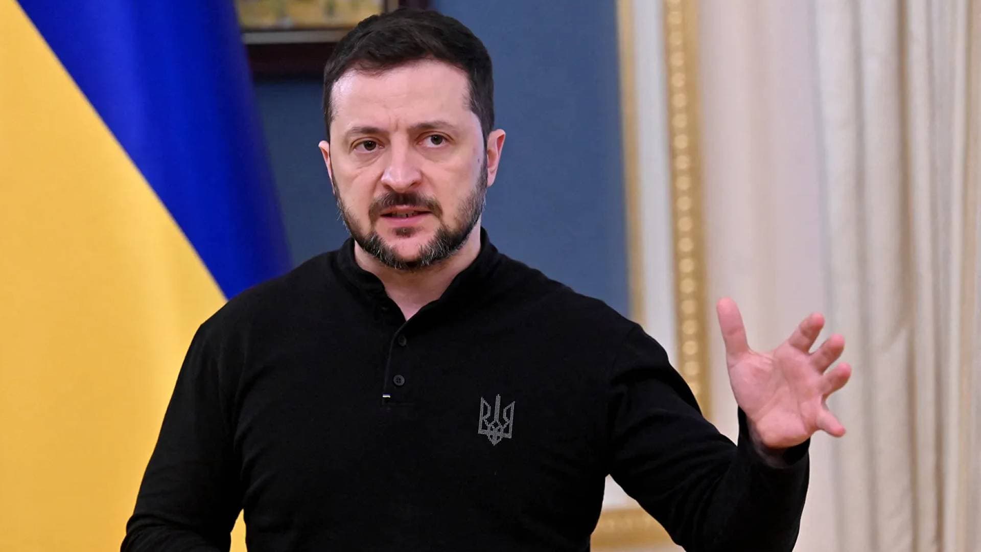 زيلينسكي يدخل على خط "أزمة هرمز".. مسار مواز بين الحرب والمفاوضات وخيارات عسكرية لفتح المضيق