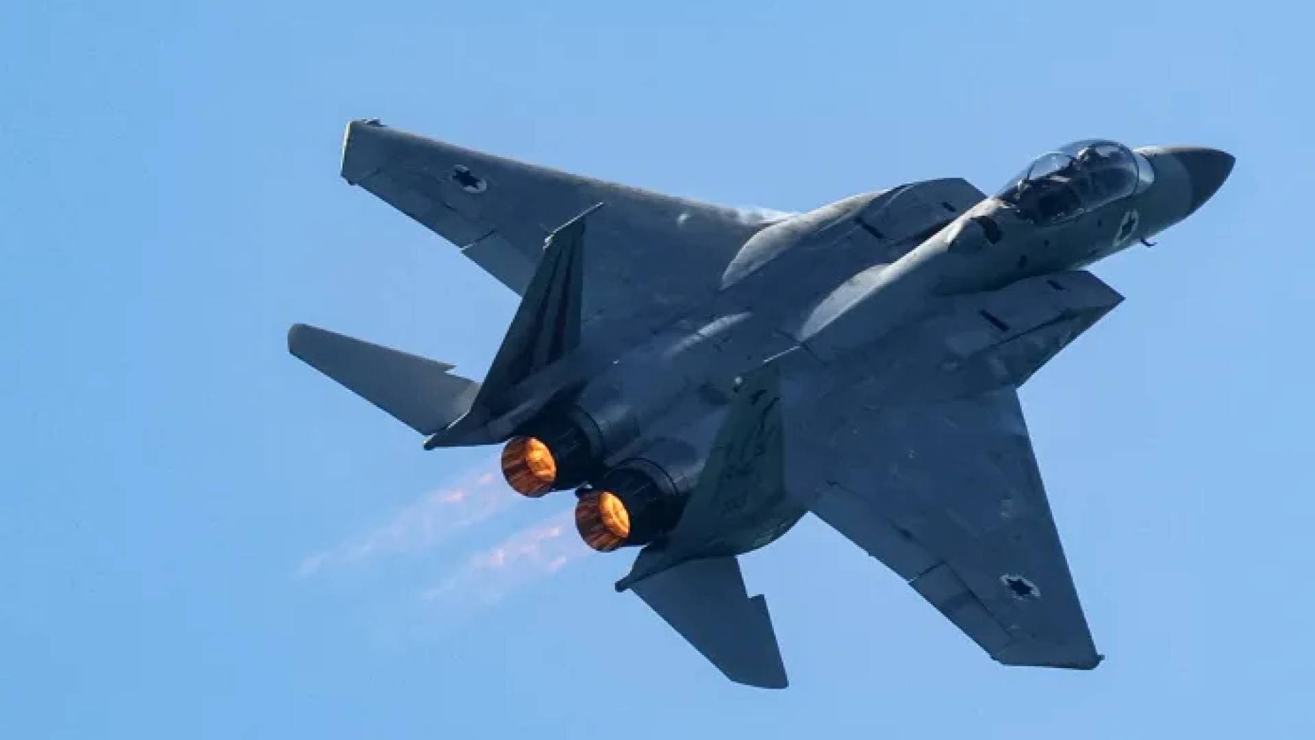 حرب الطاقة.. ترمب يمنح طهران 48 ساعة قبل "الجحيم" و إيران تحدد بنك أهدافها في الاحتلال