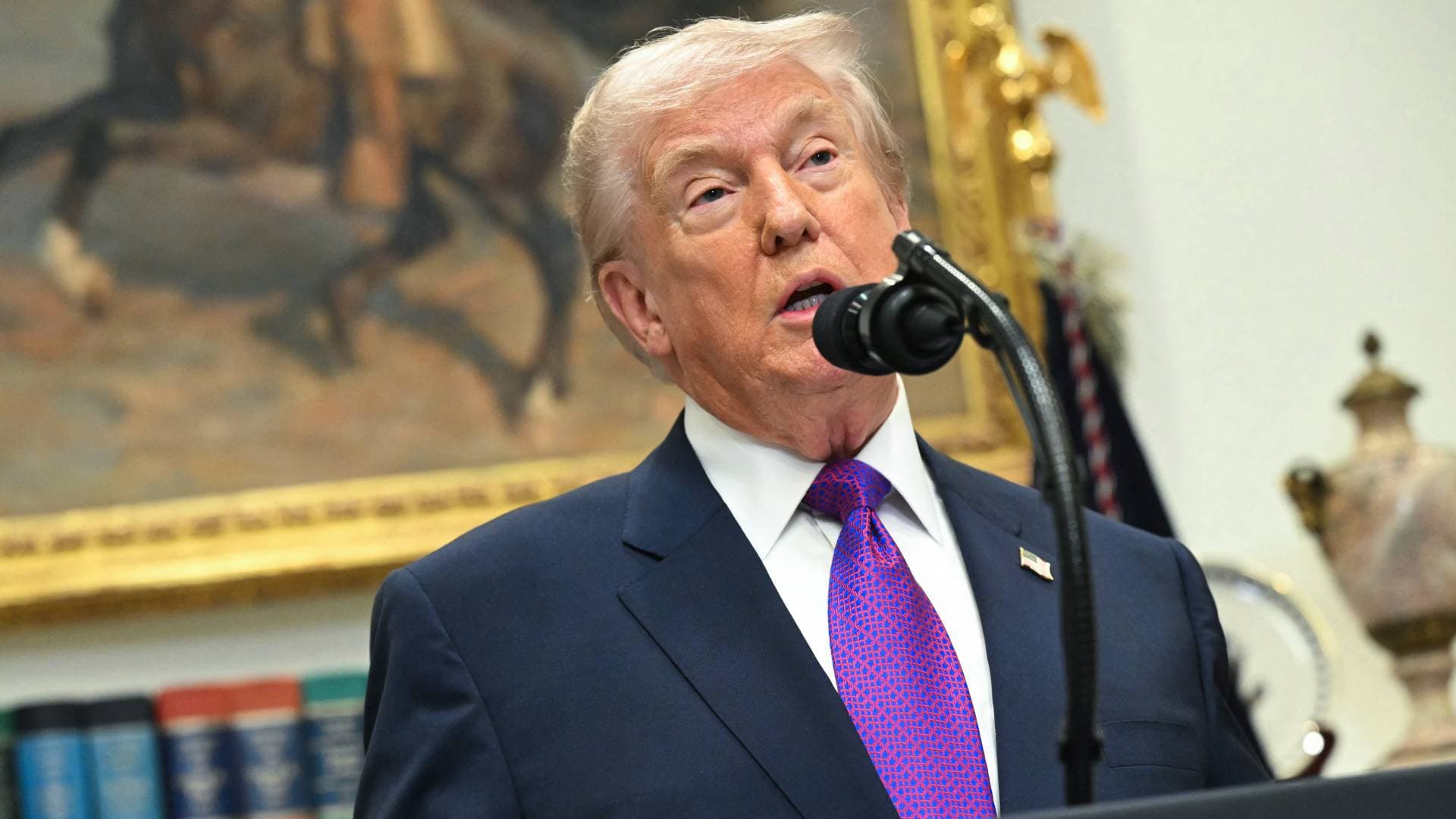 ترمب: الجيش الأمريكي نفذ واحدة من أكثر عمليات البحث والإنقاذ جرأة في تاريخ أمريكا