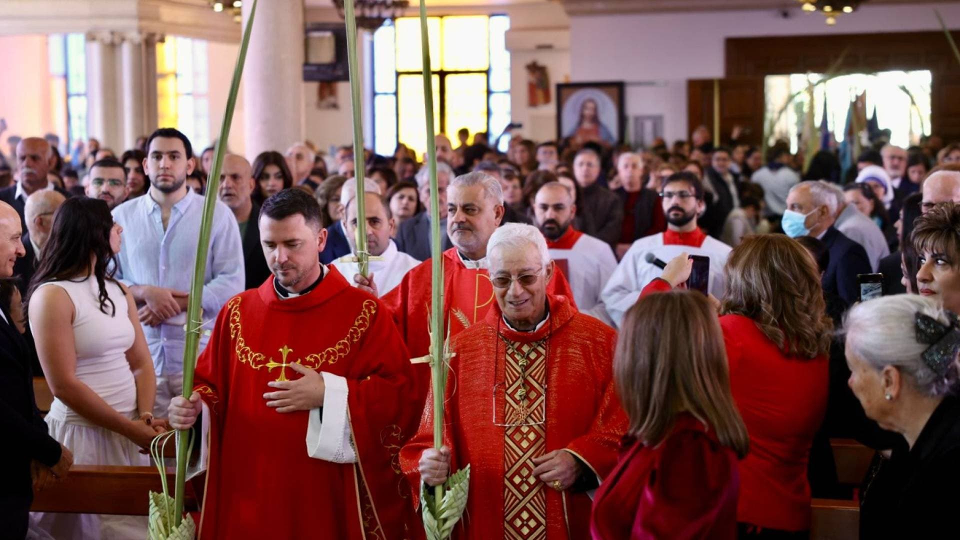 الكنائس في الأردن تحتفل بعيد أحد الشعانين وسط أجواء صلاة ودعوات للسلام