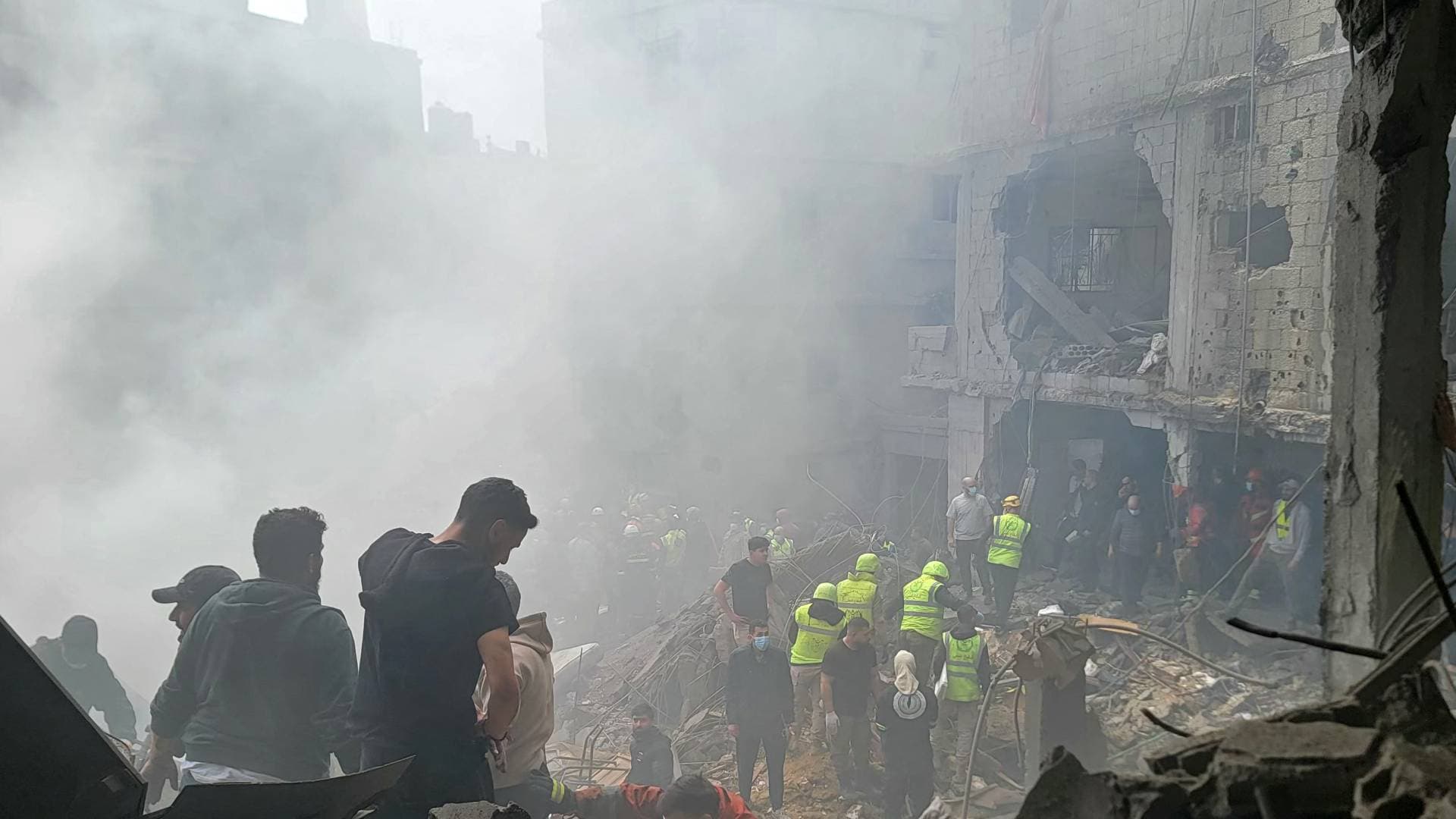 الصحة اللبنانية: 4 قتلى و39 جريحا جراء غارة للاحتلال على جنوب بيروت