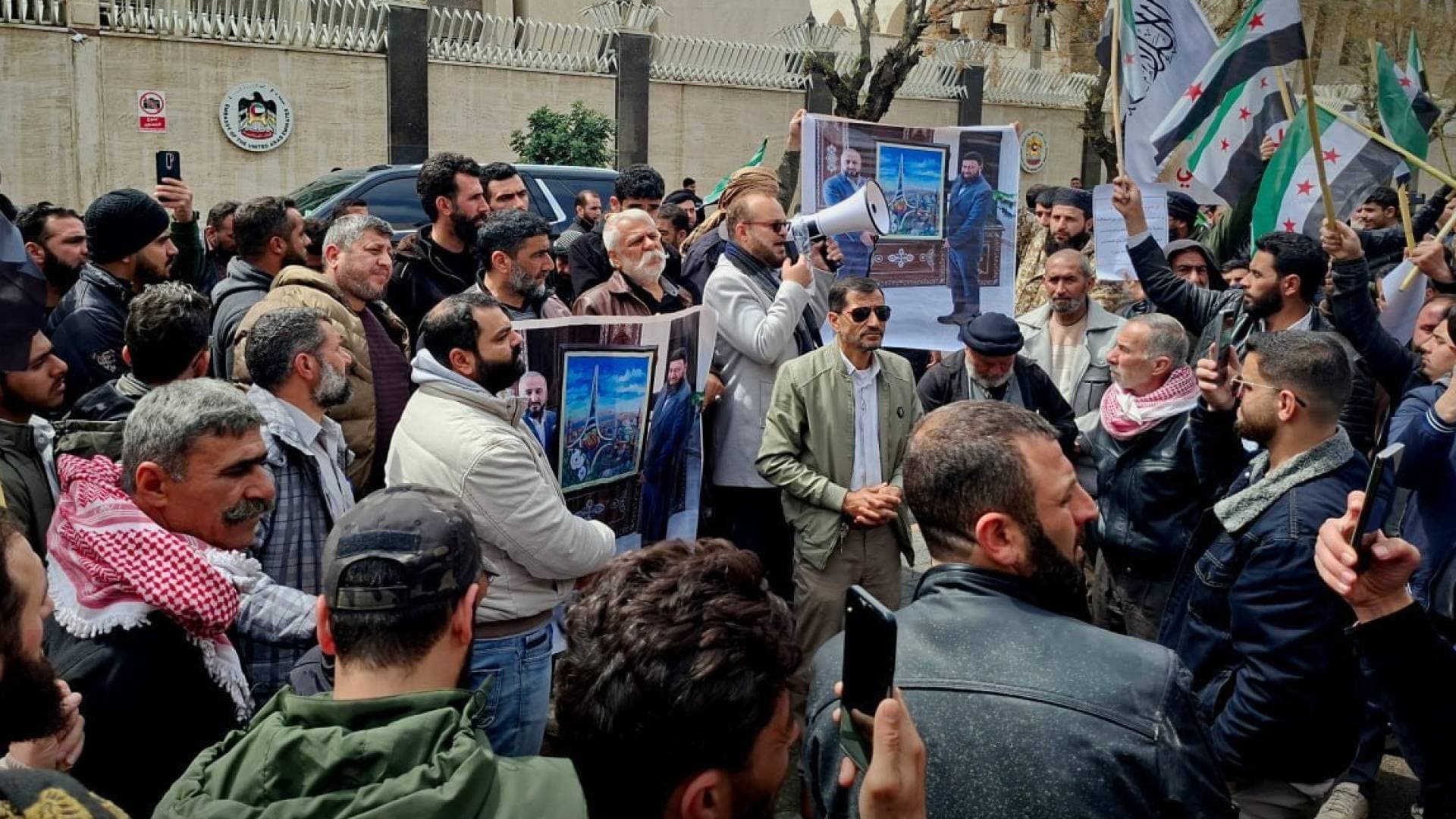 الخارجية تدين الاعتداءات على سفارة دولة الإمارات العربية المتحدة في دمشق