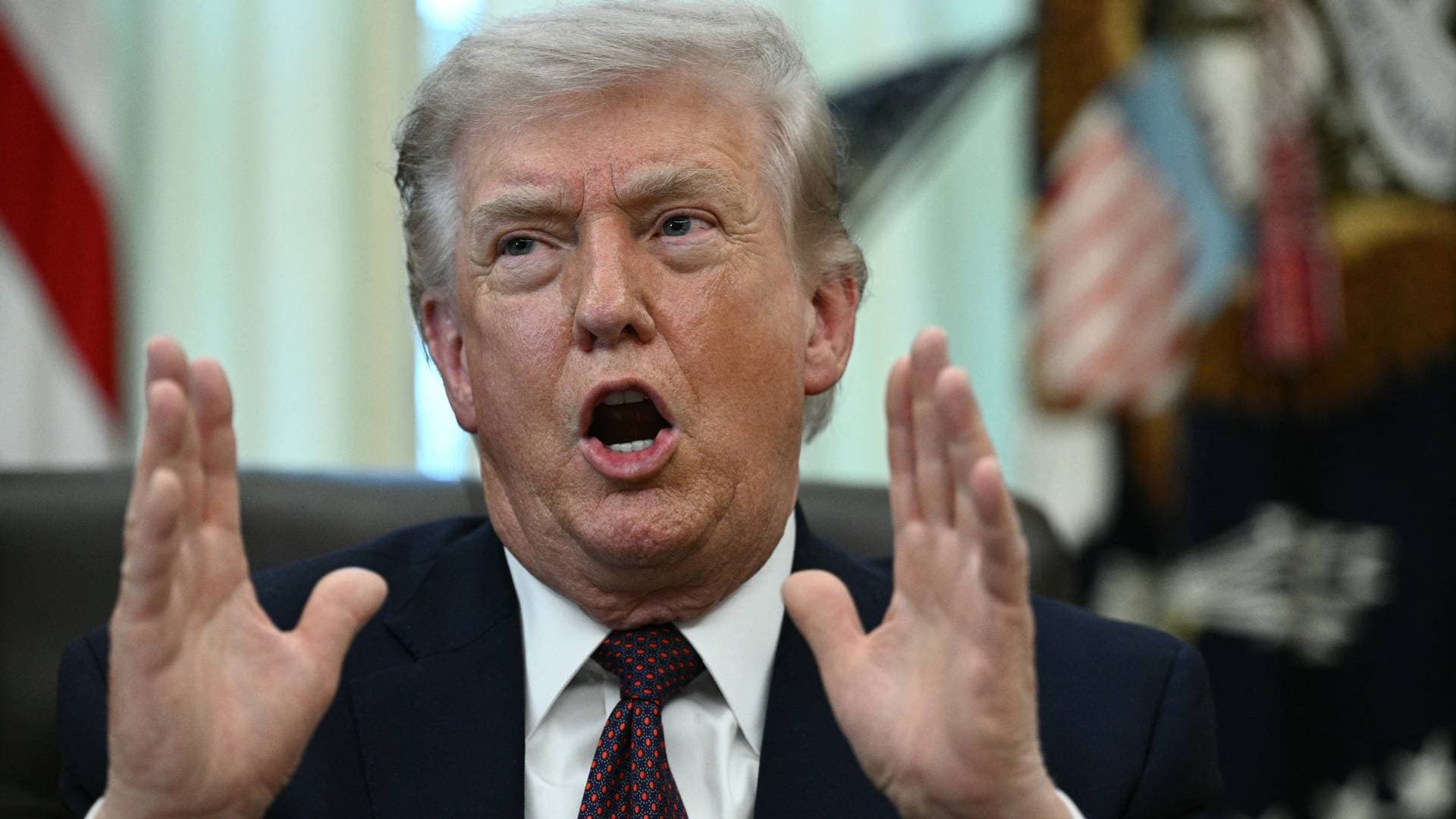 ترمب: 200 جندي كوماندوز شاركوا في استعادة طيارنا من قلب إيران